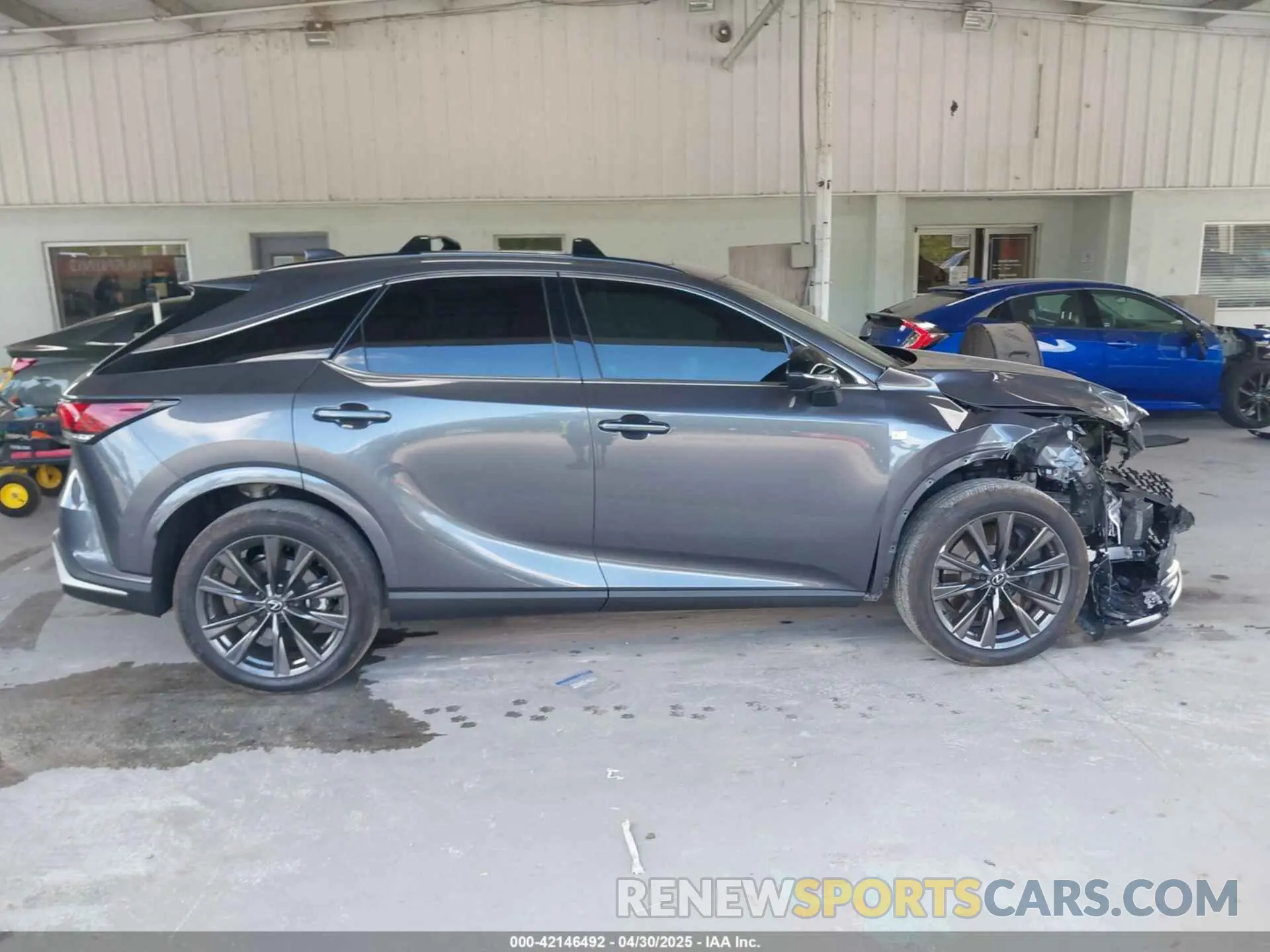 13 Фотография поврежденного автомобиля 2T2BAMCA8RC055389 LEXUS RX 350 2024