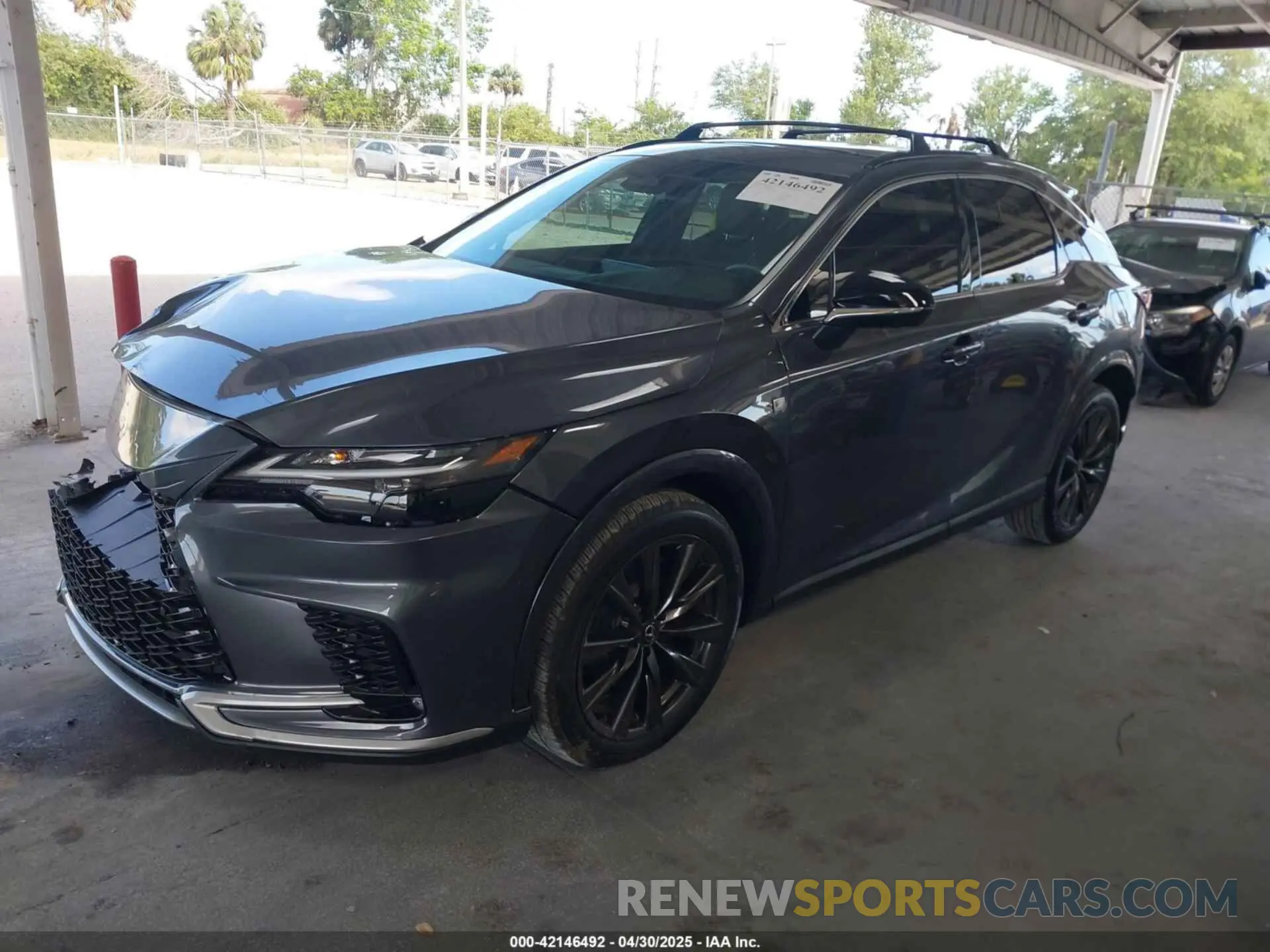 2 Фотография поврежденного автомобиля 2T2BAMCA8RC055389 LEXUS RX 350 2024