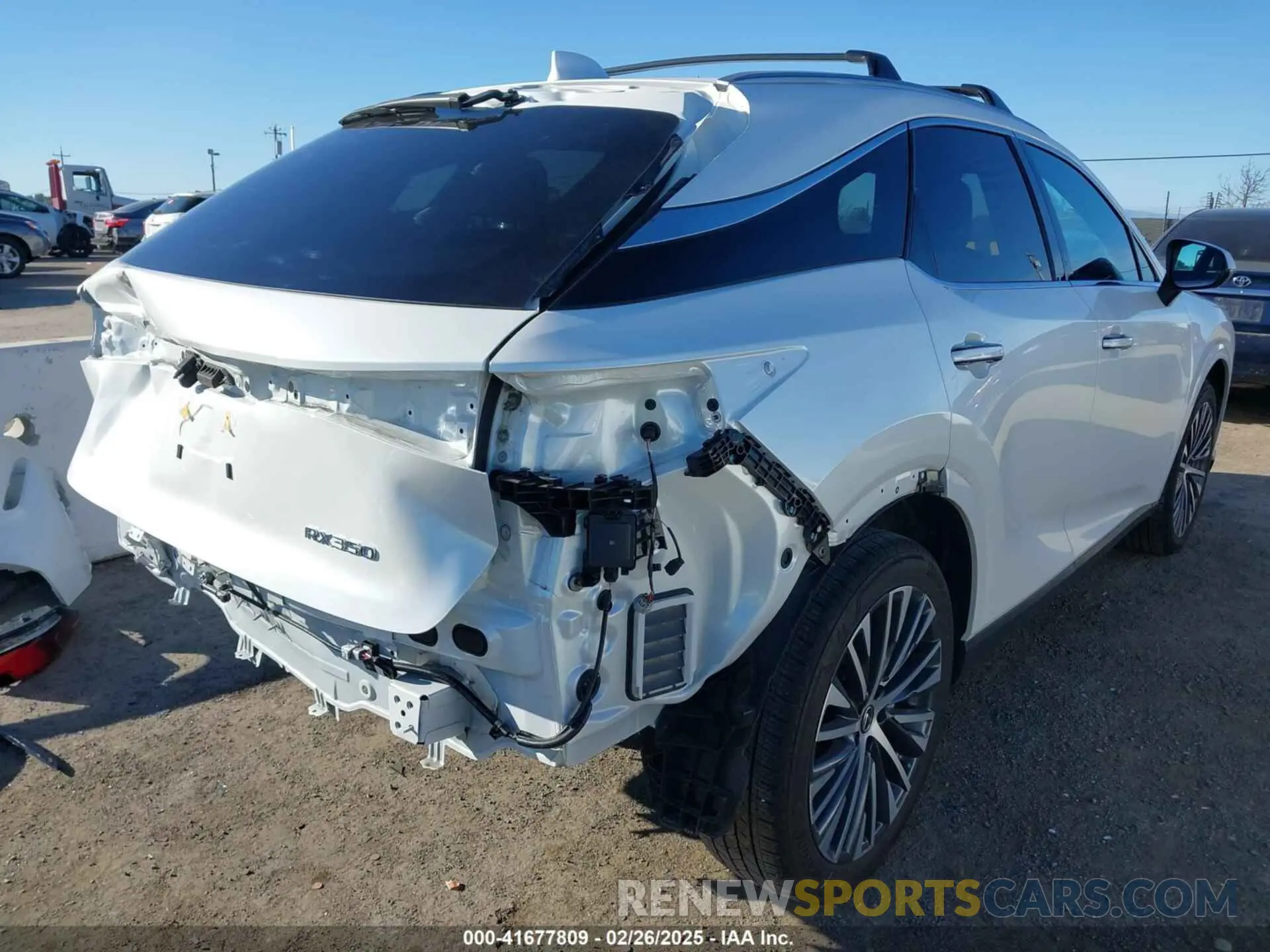 18 Фотография поврежденного автомобиля JTJCHMAA6R2013967 LEXUS RX 350 2024