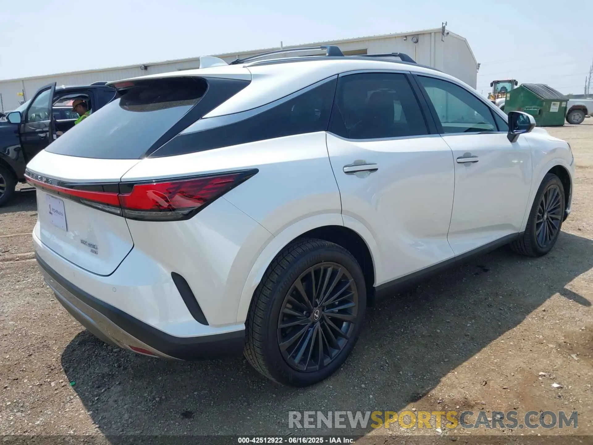 4 Фотография поврежденного автомобиля 2T2BAMCA4SC089559 LEXUS RX 350 2025