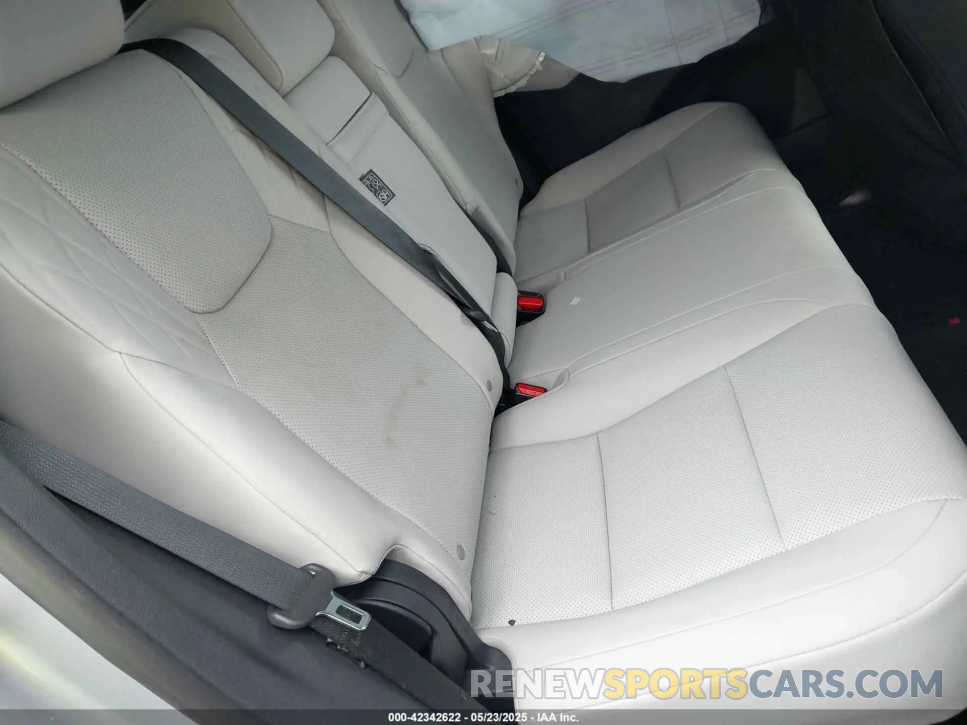 8 Фотография поврежденного автомобиля 2T2BAMCAXSC091011 LEXUS RX 350 2025