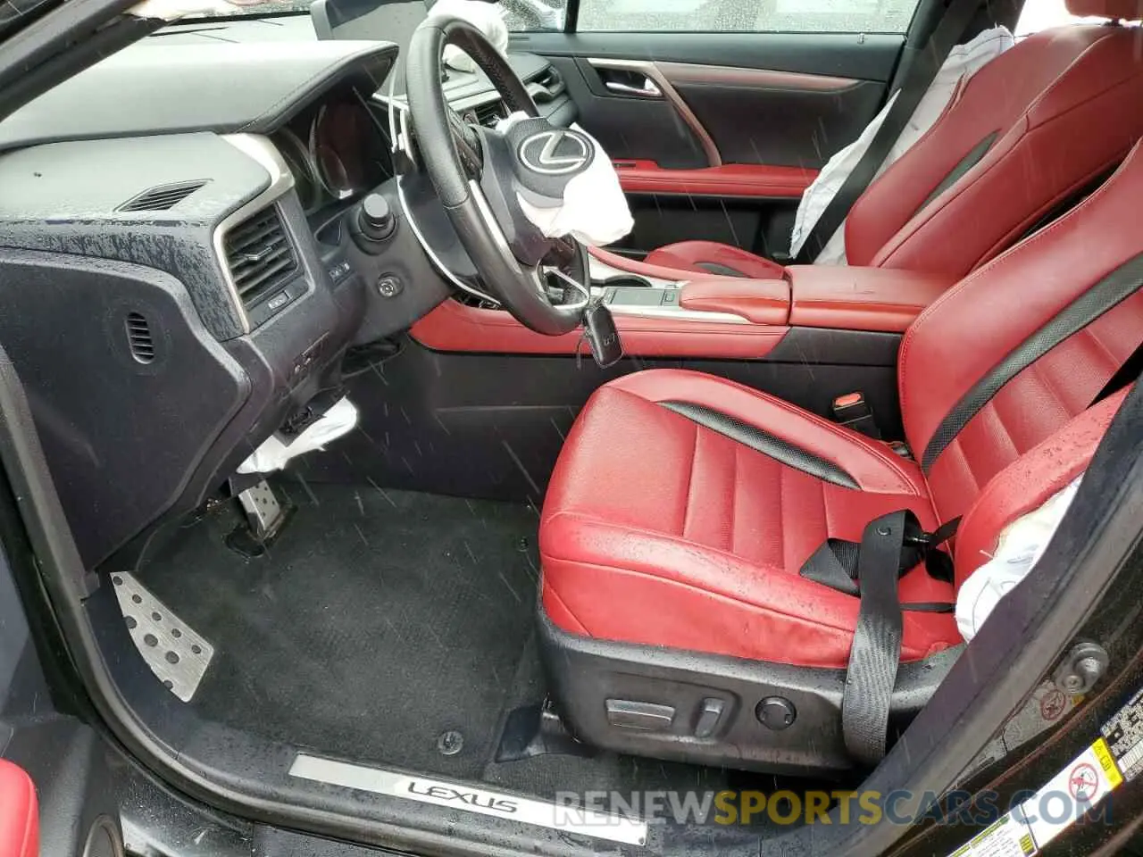 7 Фотография поврежденного автомобиля 2T2SZMDA5LC224069 LEXUS RX 350 F S 2020