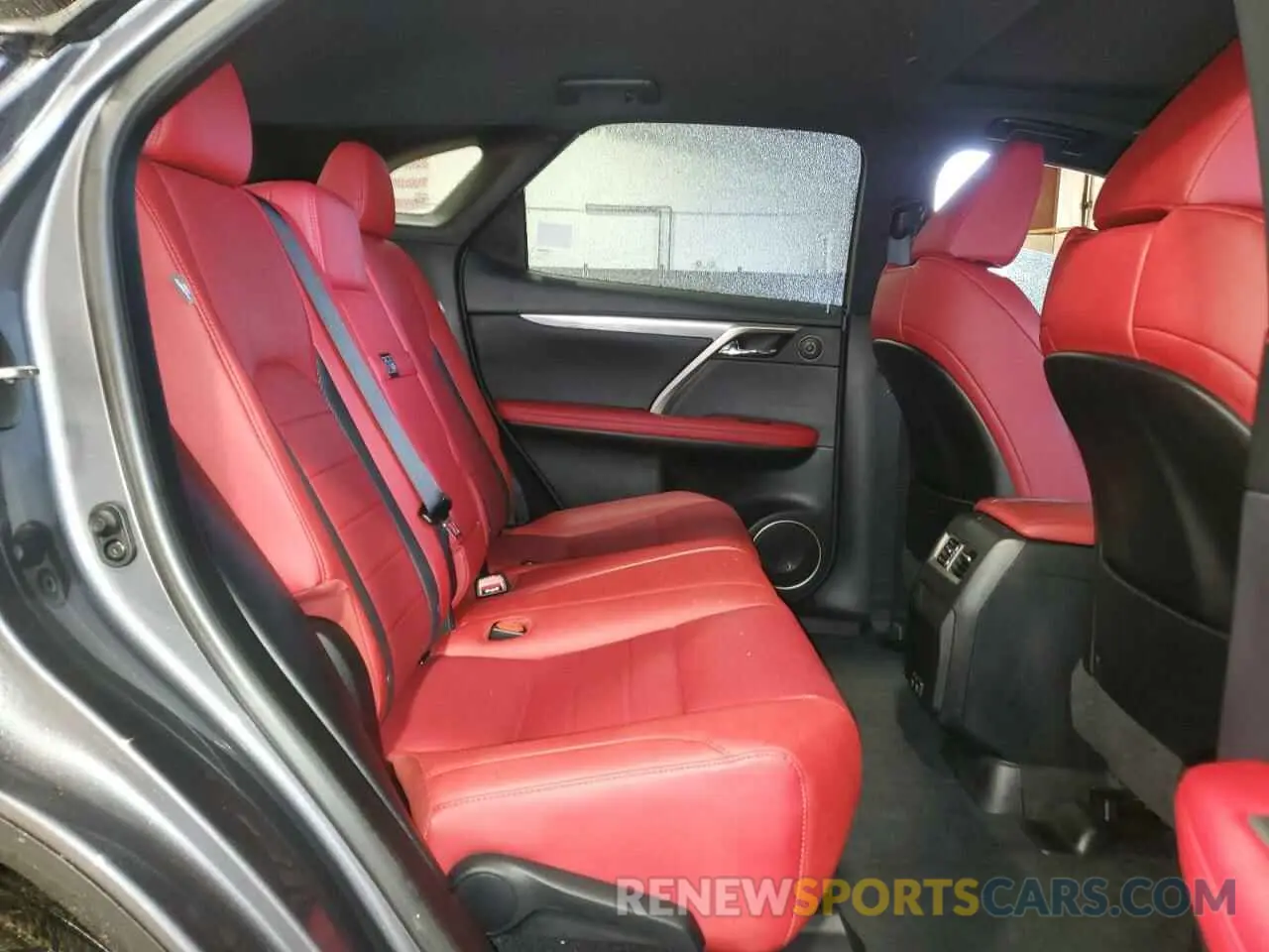 11 Фотография поврежденного автомобиля 2T2SZMDA2MC290015 LEXUS RX 350 F S 2021