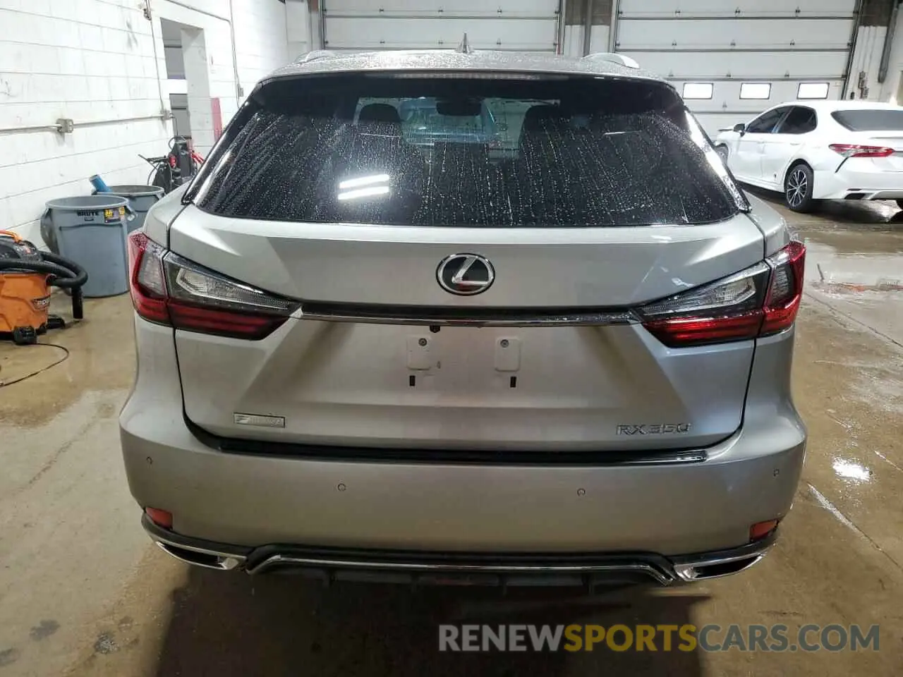 6 Фотография поврежденного автомобиля 2T2SZMDA6MC262928 LEXUS RX 350 F S 2021