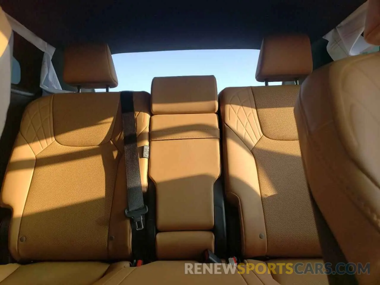 10 Фотография поврежденного автомобиля JTJCHMAA6P2006725 LEXUS RX 350 PRE 2023