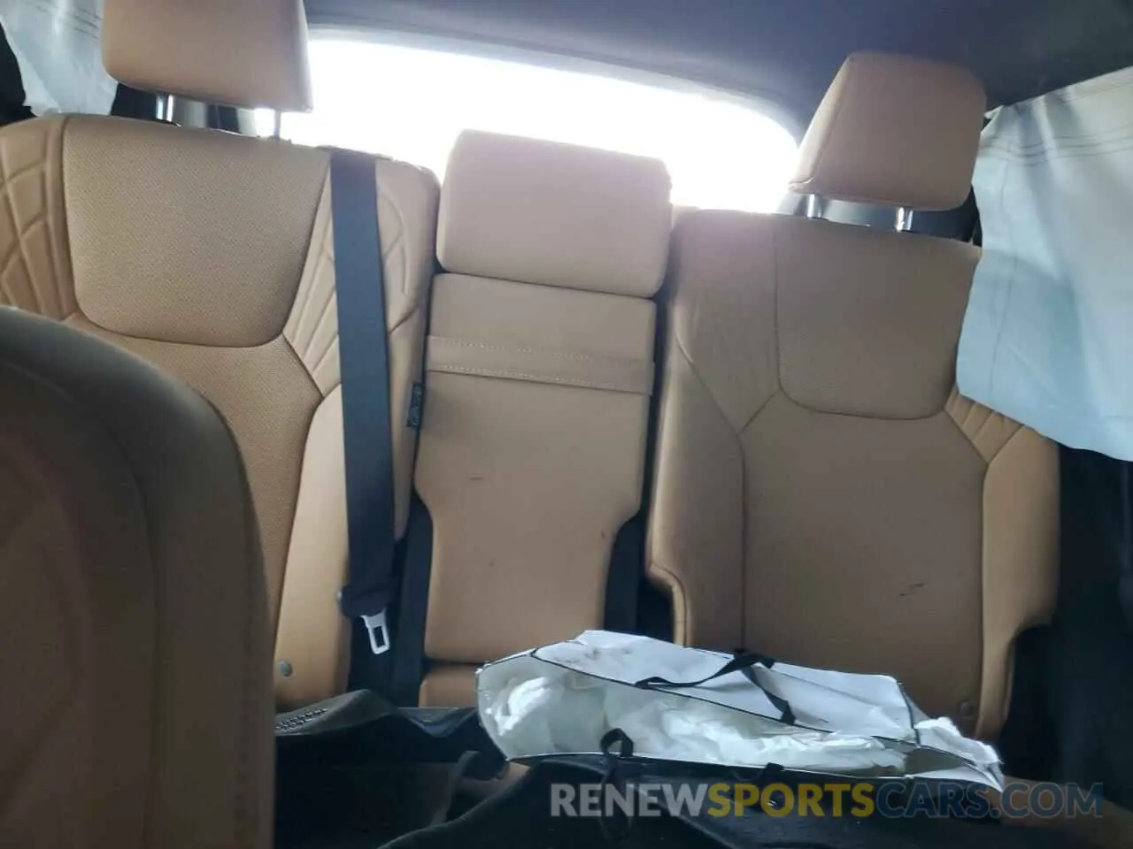 10 Photograph of a damaged car JTJCHMAA1R2020437 LEXUS RX 350 PRE 2024