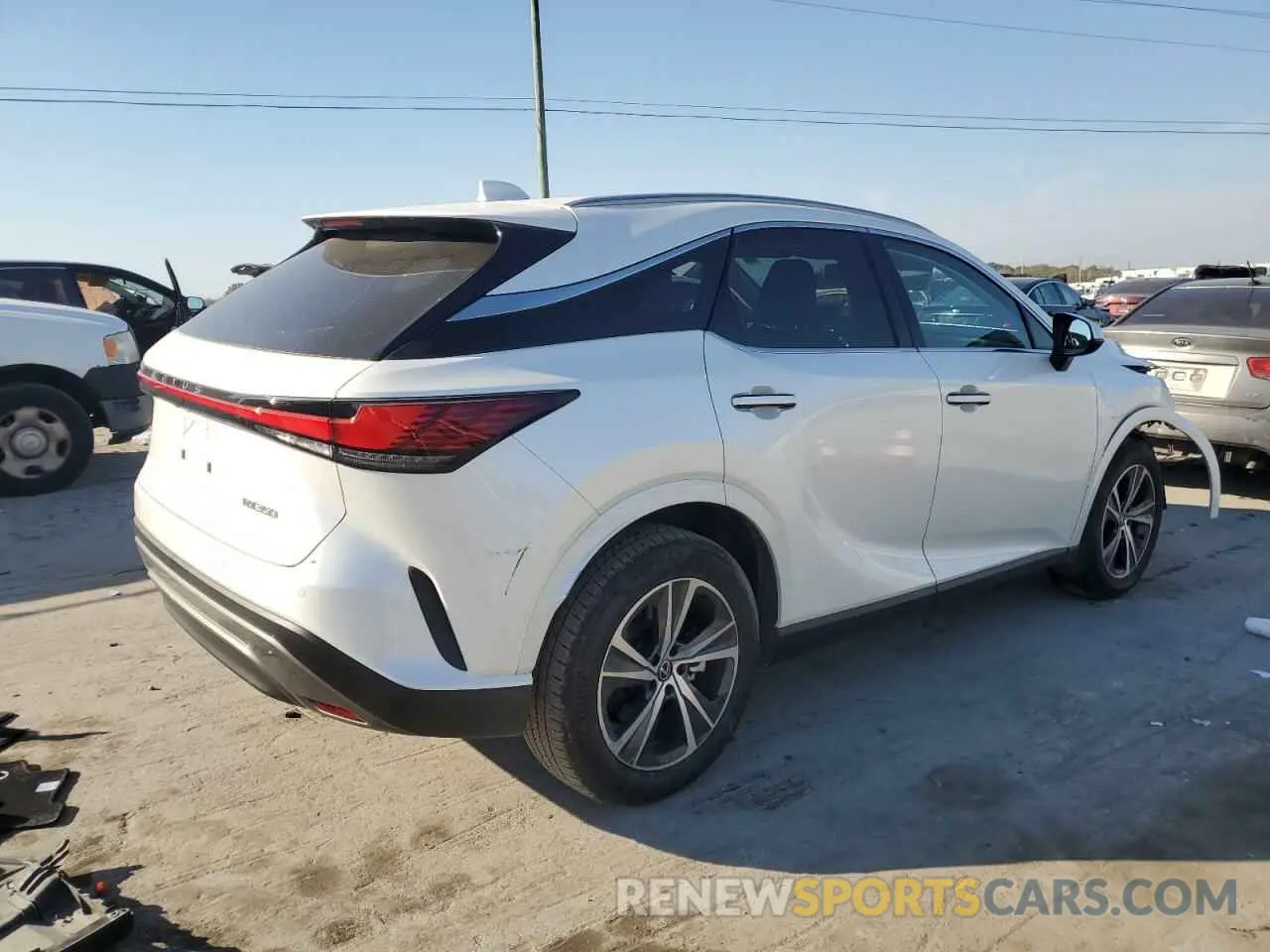 3 Фотография поврежденного автомобиля JTJCHMAA2R2012783 LEXUS RX 350 PRE 2024
