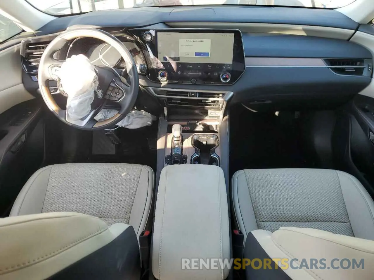 8 Фотография поврежденного автомобиля JTJCHMAA2R2012783 LEXUS RX 350 PRE 2024