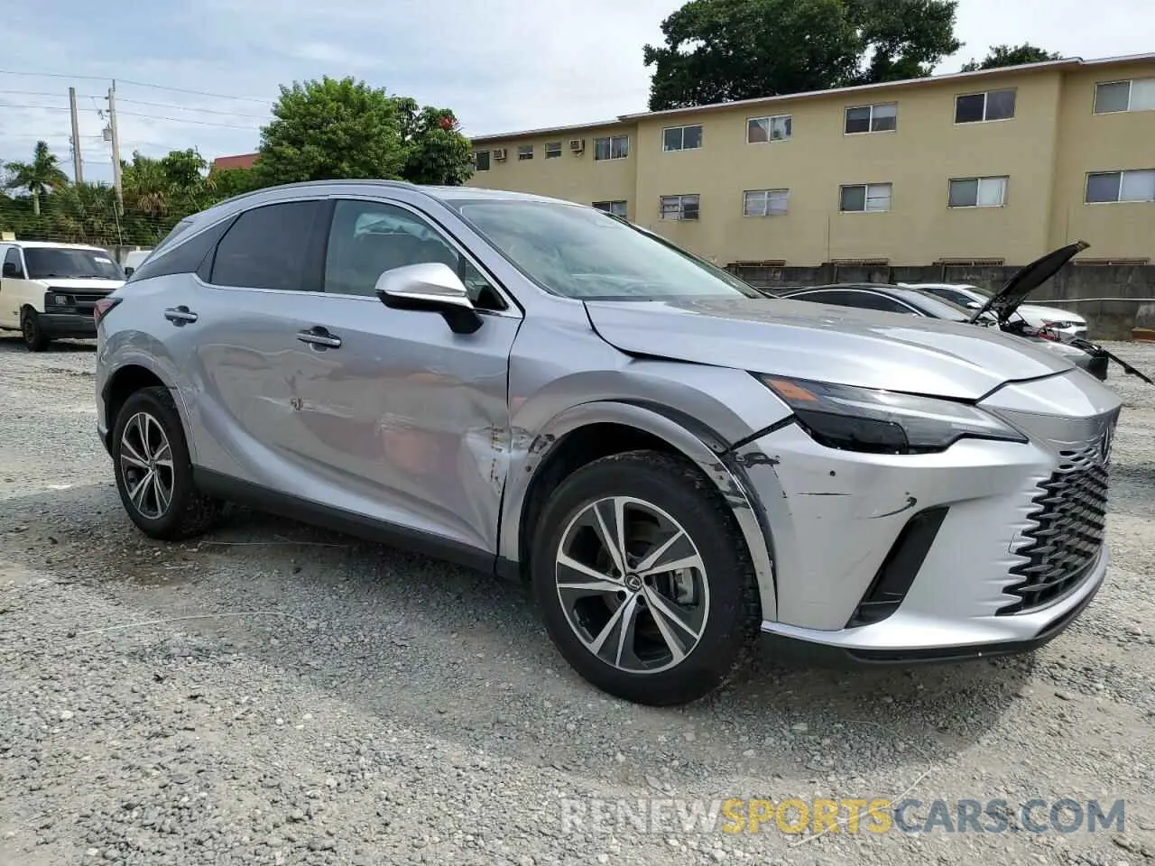 4 Фотография поврежденного автомобиля JTJCHMAA5R2017881 LEXUS RX 350 PRE 2024