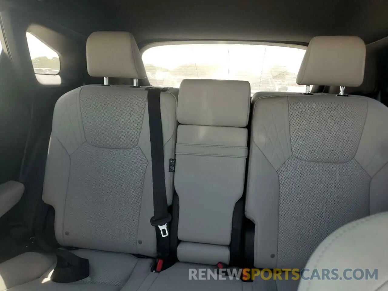 10 Фотография поврежденного автомобиля JTJCHMAA9R2012022 LEXUS RX 350 PRE 2024