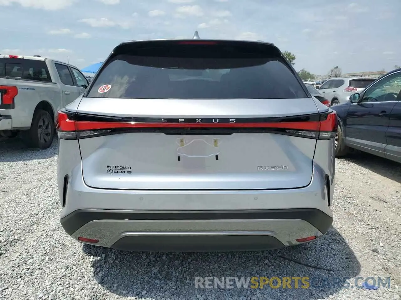 6 Фотография поврежденного автомобиля JTJCHMAA7S2022313 LEXUS RX 350 PRE 2025