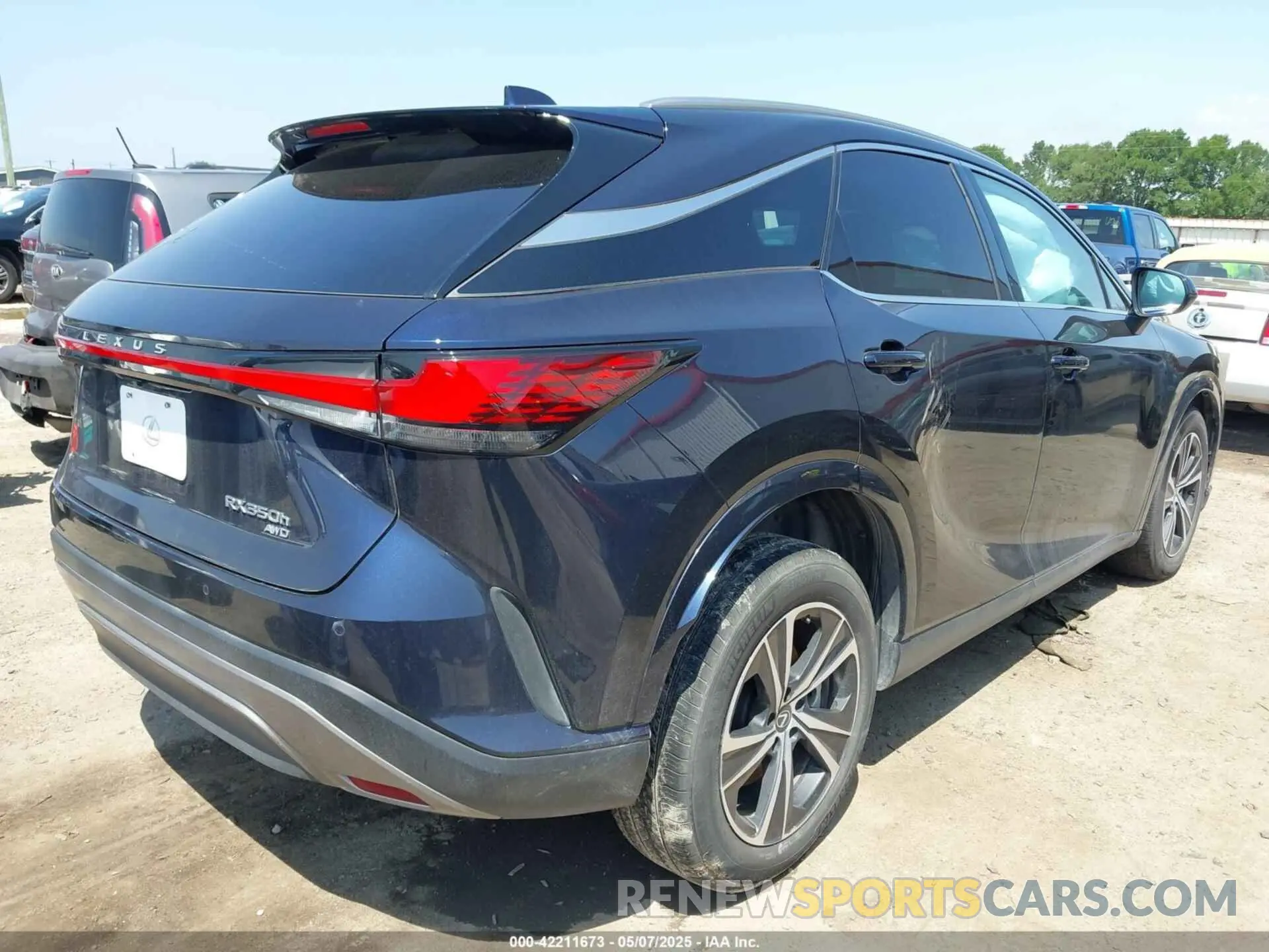 4 Фотография поврежденного автомобиля 2T2BBMCA2RC027049 LEXUS RX 350H 2024