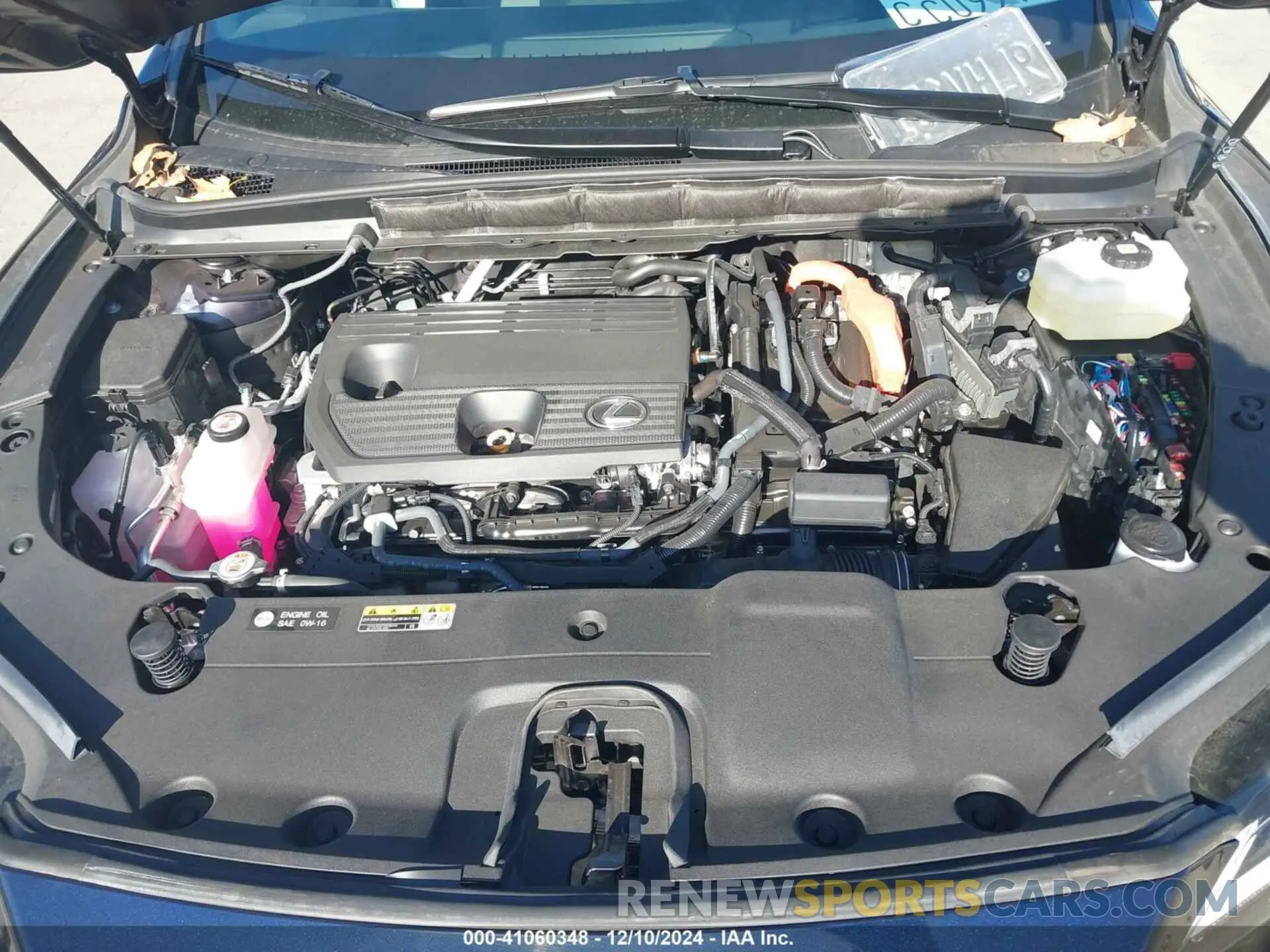 10 Фотография поврежденного автомобиля 2T2BBMCA8RC032689 LEXUS RX 350H 2024