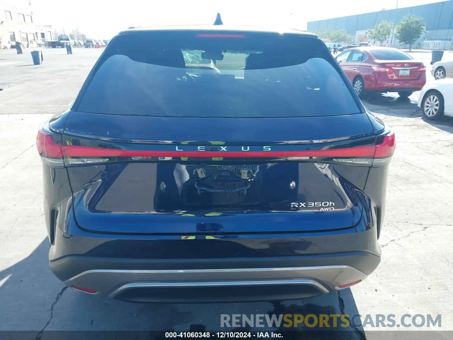 16 Фотография поврежденного автомобиля 2T2BBMCA8RC032689 LEXUS RX 350H 2024