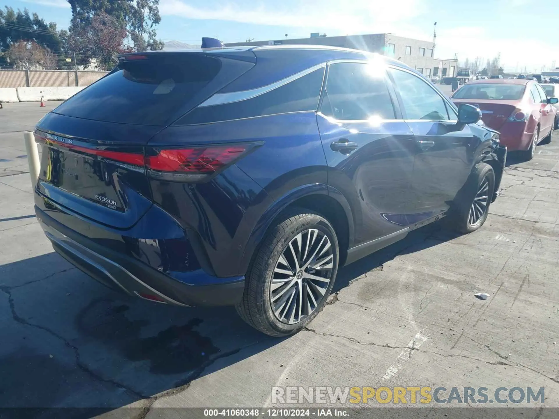 4 Фотография поврежденного автомобиля 2T2BBMCA8RC032689 LEXUS RX 350H 2024