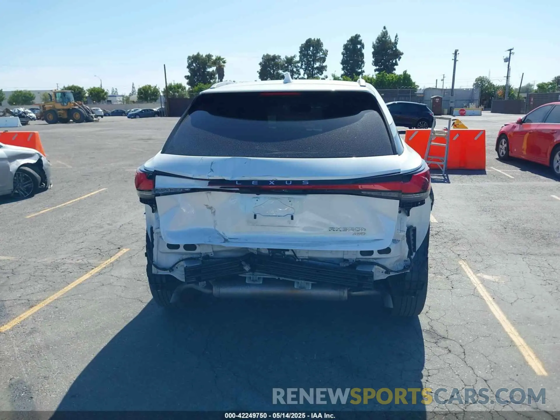 16 Photograph of a damaged car 2T2BBMCA8RC035933 LEXUS RX 350H 2024