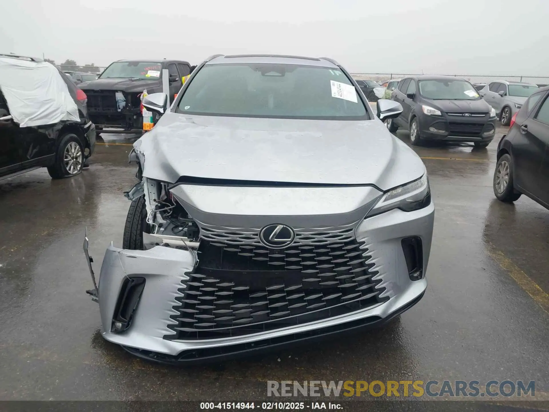 12 Фотография поврежденного автомобиля 2T2BBMCA2SC070392 LEXUS RX 350H 2025