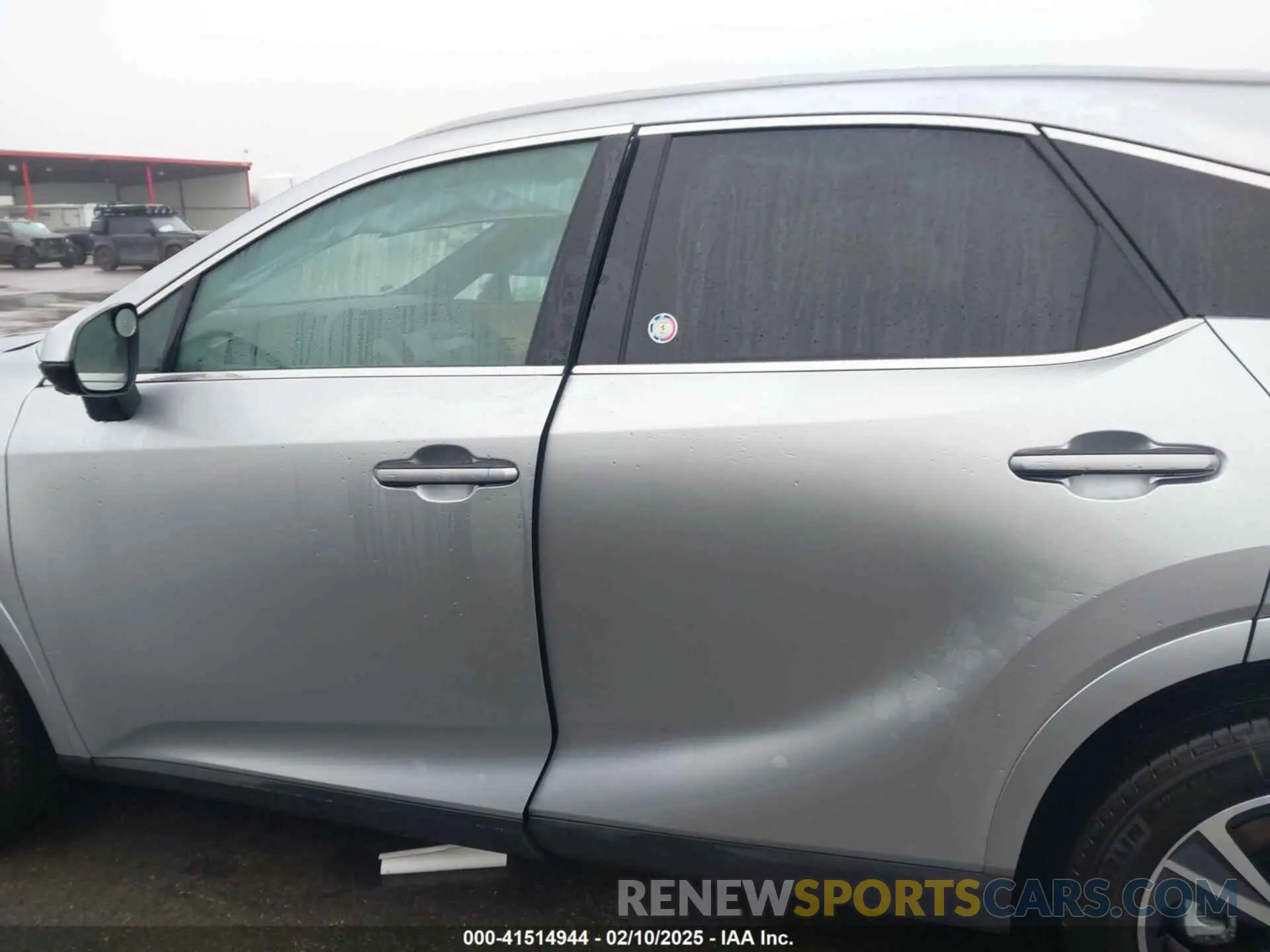 14 Фотография поврежденного автомобиля 2T2BBMCA2SC070392 LEXUS RX 350H 2025