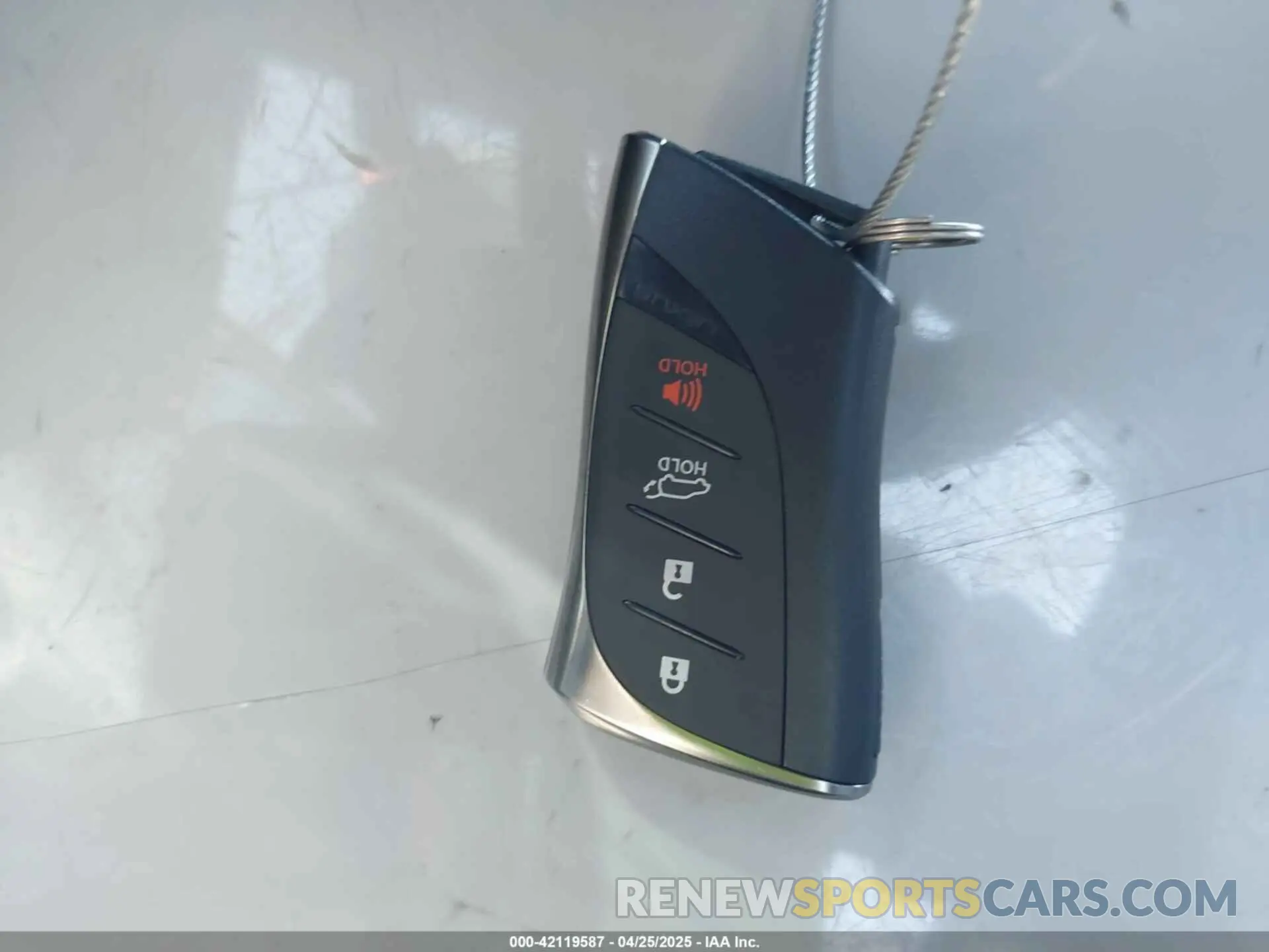 11 Фотография поврежденного автомобиля 2T2BBMCA8SC077573 LEXUS RX 350H 2025