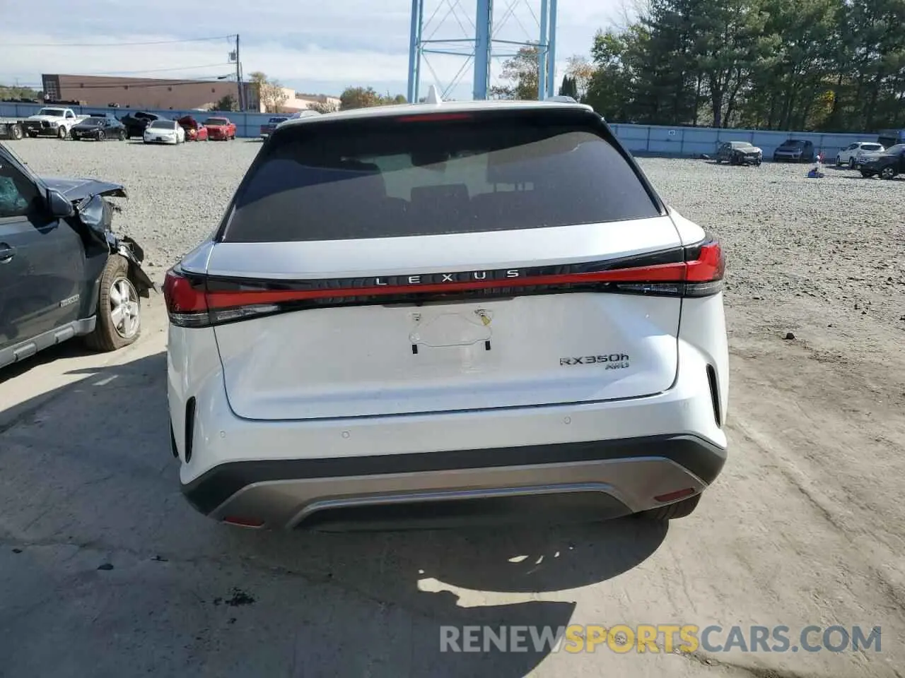 6 Фотография поврежденного автомобиля 2T2BBMCA0PC009677 LEXUS RX 350H BA 2023