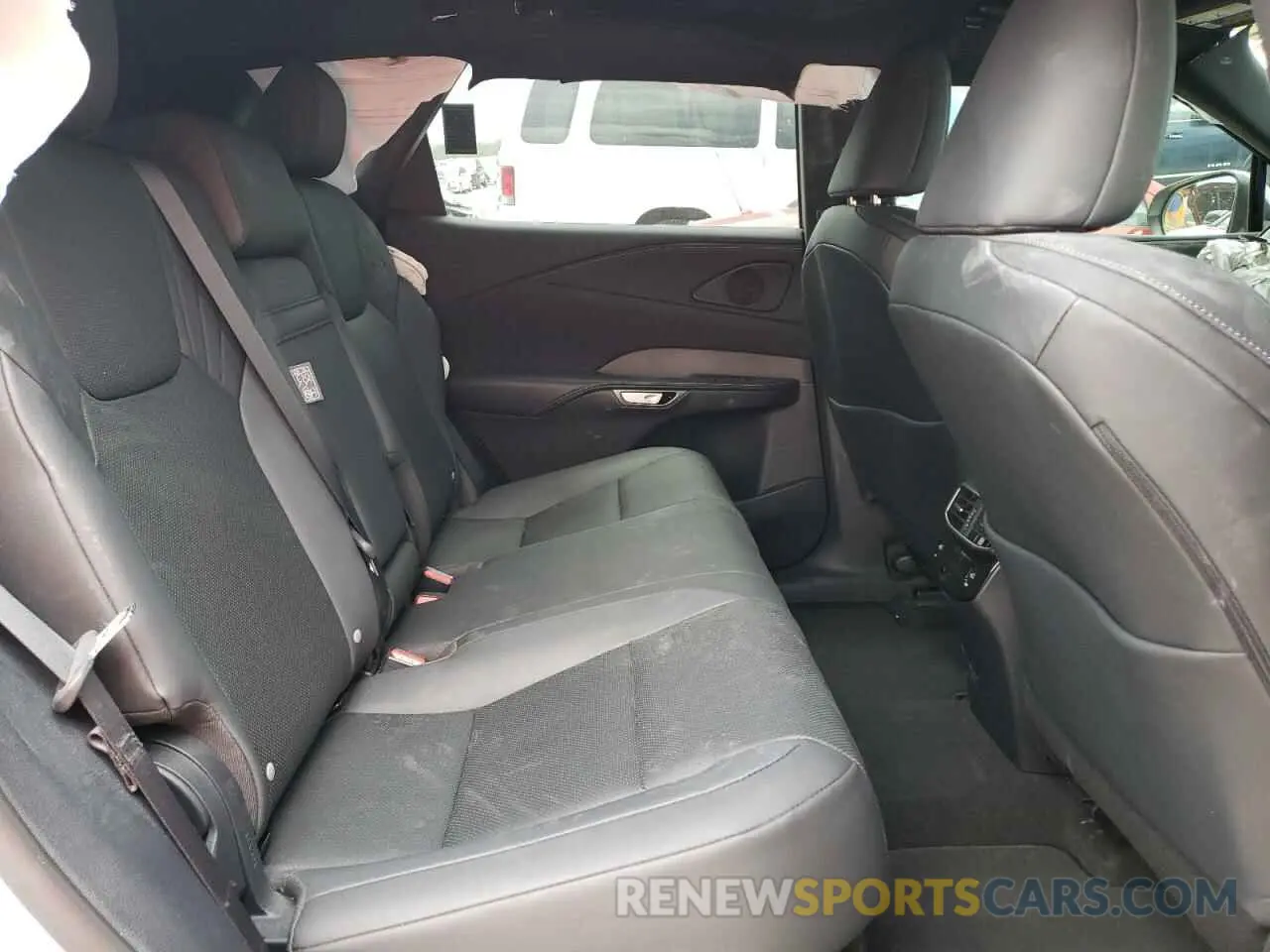 10 Фотография поврежденного автомобиля 2T2BBMCA4PC016194 LEXUS RX 350H BA 2023