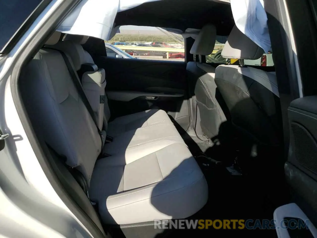 11 Фотография поврежденного автомобиля 2T2BBMCA8PC006851 LEXUS RX 350H BA 2023