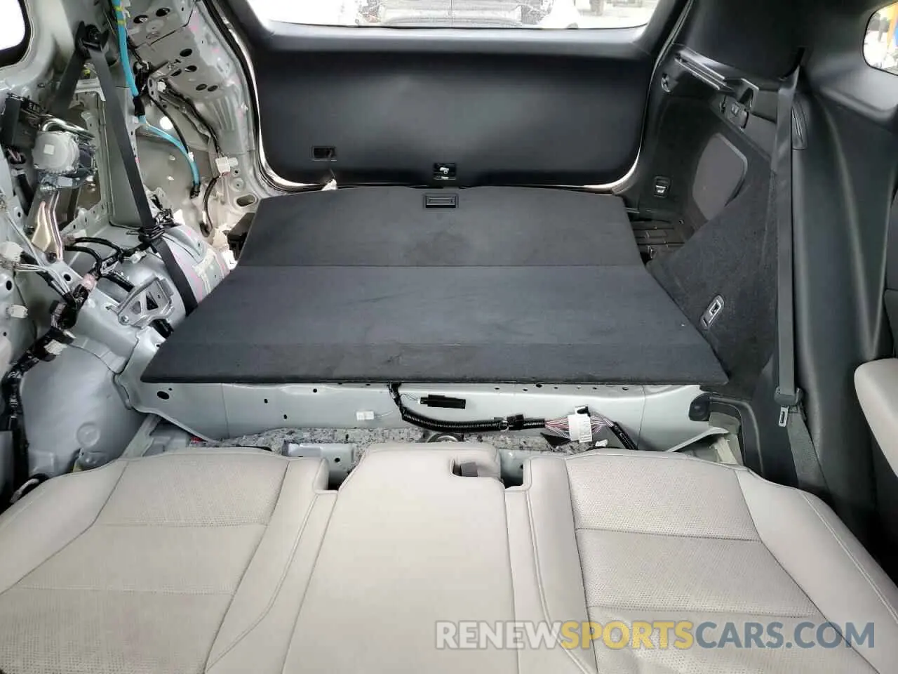 10 Фотография поврежденного автомобиля 2T2BBMCA2RC048595 LEXUS RX 350H BA 2024