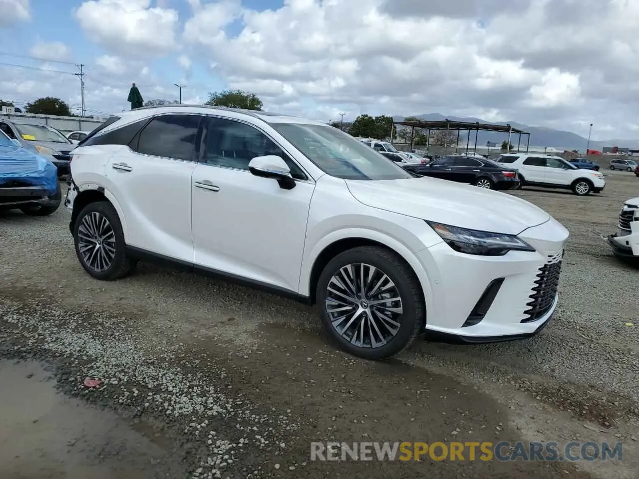 4 Фотография поврежденного автомобиля 2T2BBMCA2RC048595 LEXUS RX 350H BA 2024