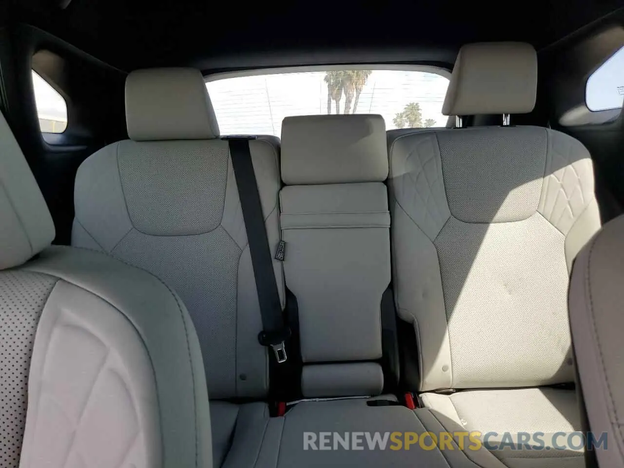 10 Фотография поврежденного автомобиля 2T2BBMCA3RC060576 LEXUS RX 350H BA 2024
