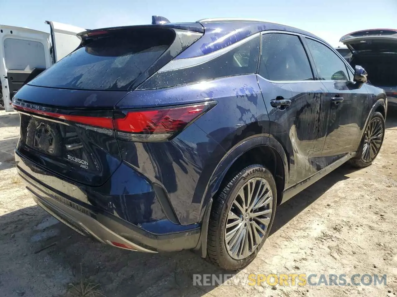 3 Фотография поврежденного автомобиля 2T2BBMCA4RC032270 LEXUS RX 350H BA 2024