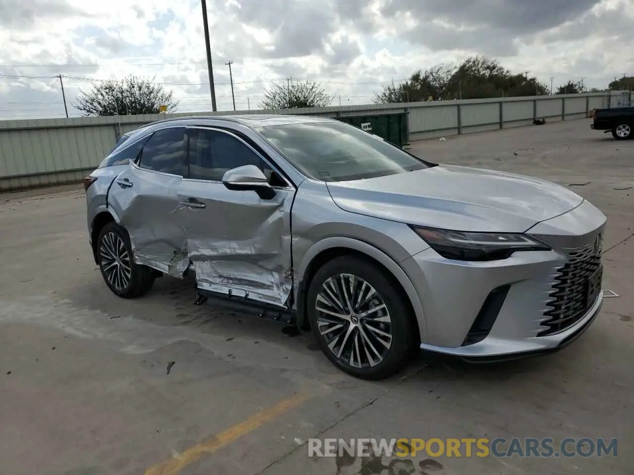 4 Photograph of a damaged car 2T2BBMCA5RC034318 LEXUS RX 350H BA 2024