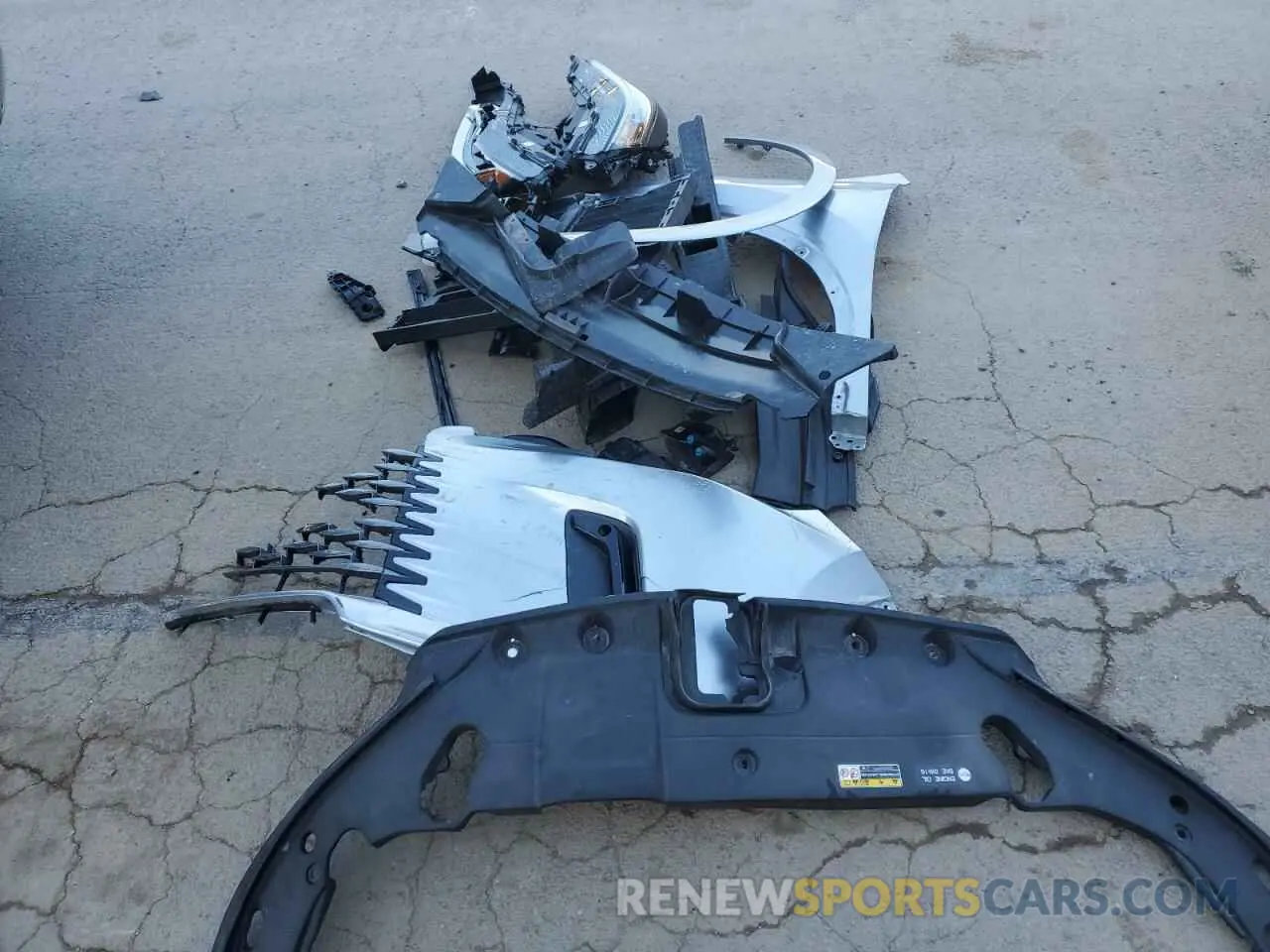 13 Фотография поврежденного автомобиля 2T2BBMCA7RC039049 LEXUS RX 350H BA 2024