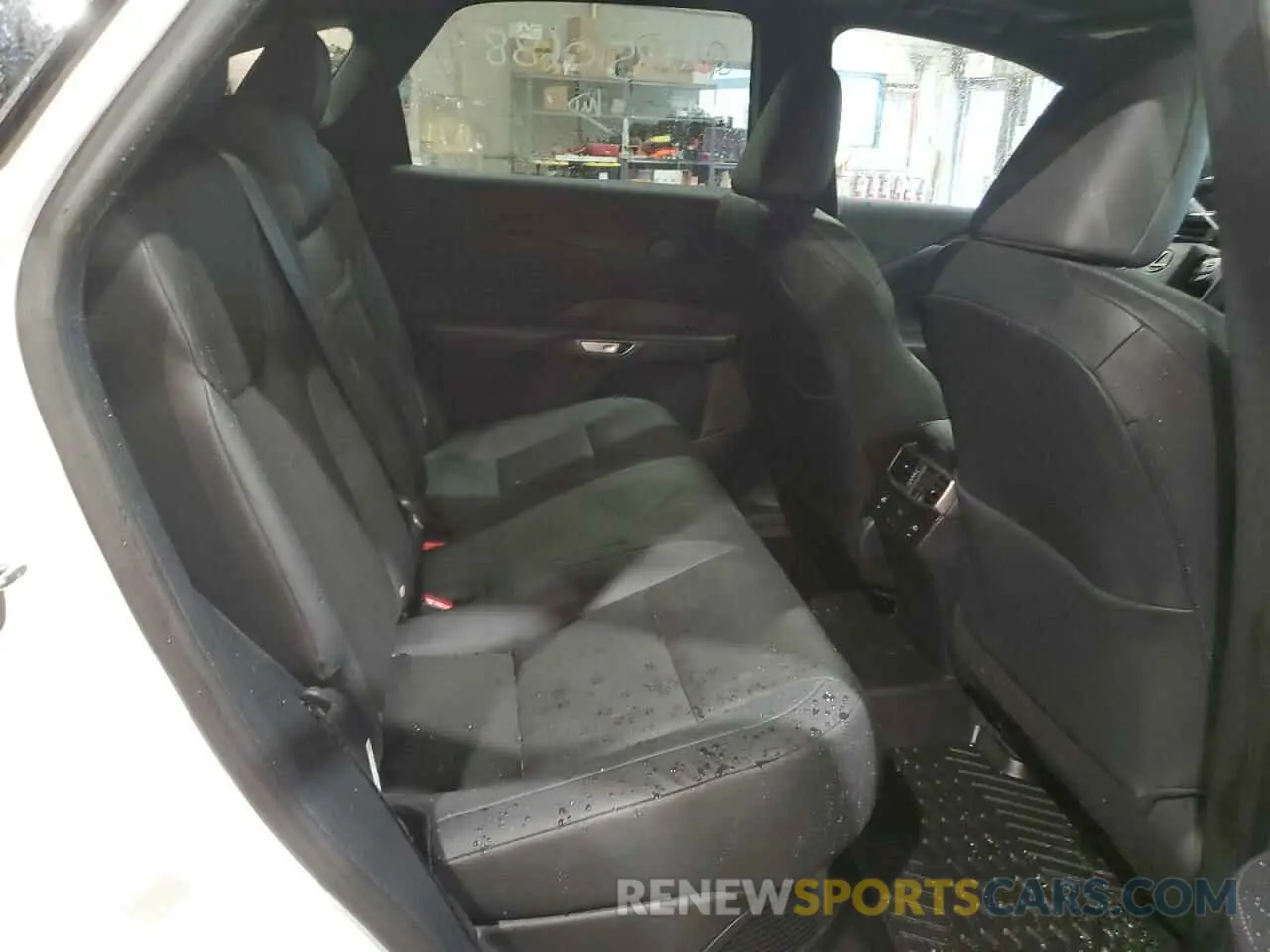 10 Фотография поврежденного автомобиля 2T2BBMCA8RC039156 LEXUS RX 350H BA 2024