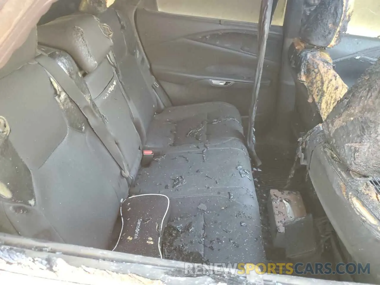 11 Фотография поврежденного автомобиля 2T2BBMCA8RC047497 LEXUS RX 350H BA 2024