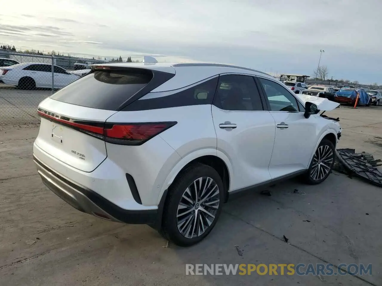 3 Фотография поврежденного автомобиля 2T2BBMCAXRC058629 LEXUS RX 350H BA 2024