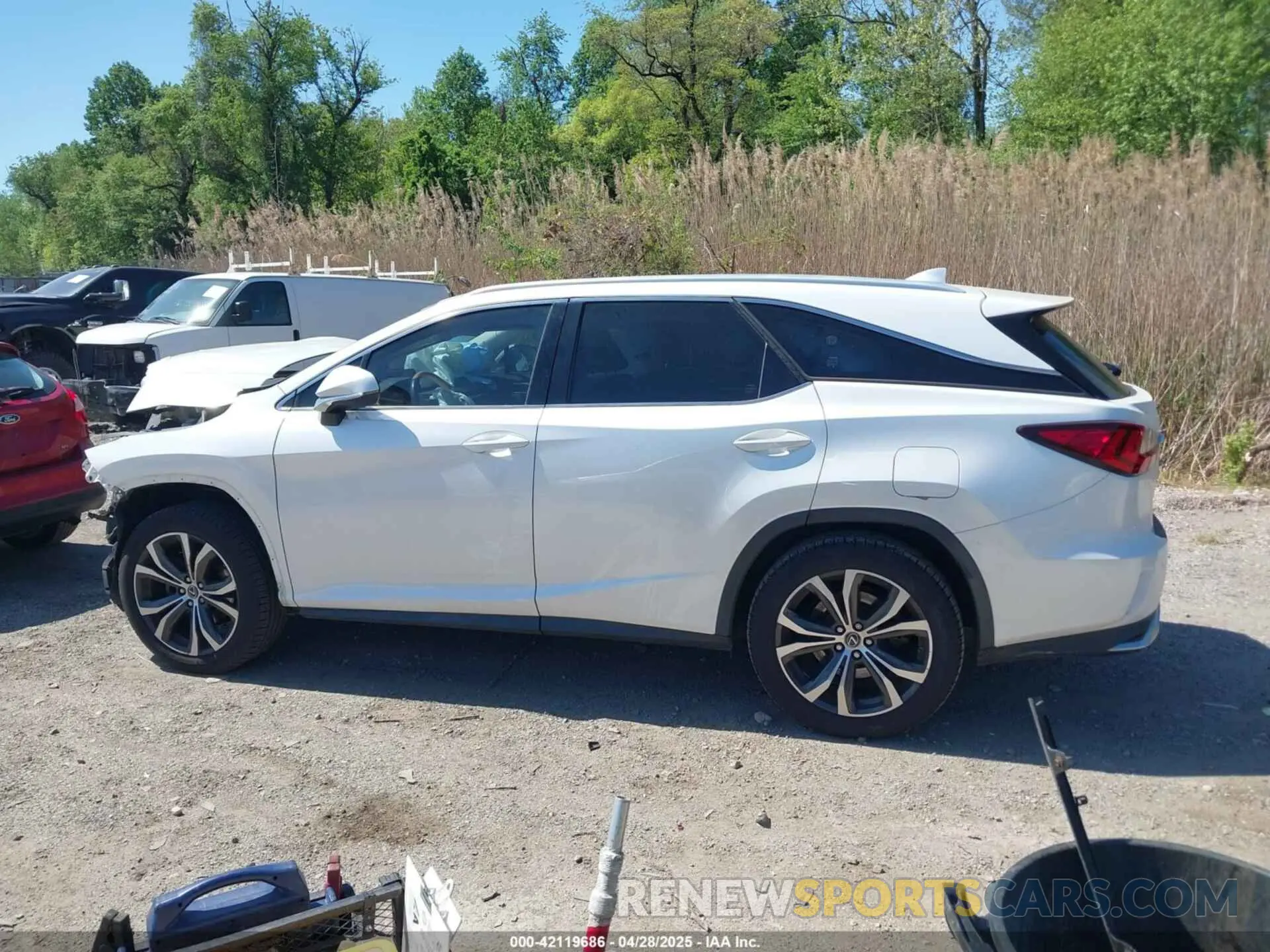 15 Photograph of a damaged car JTJGZKCA1K2012487 LEXUS RX 350L 2019