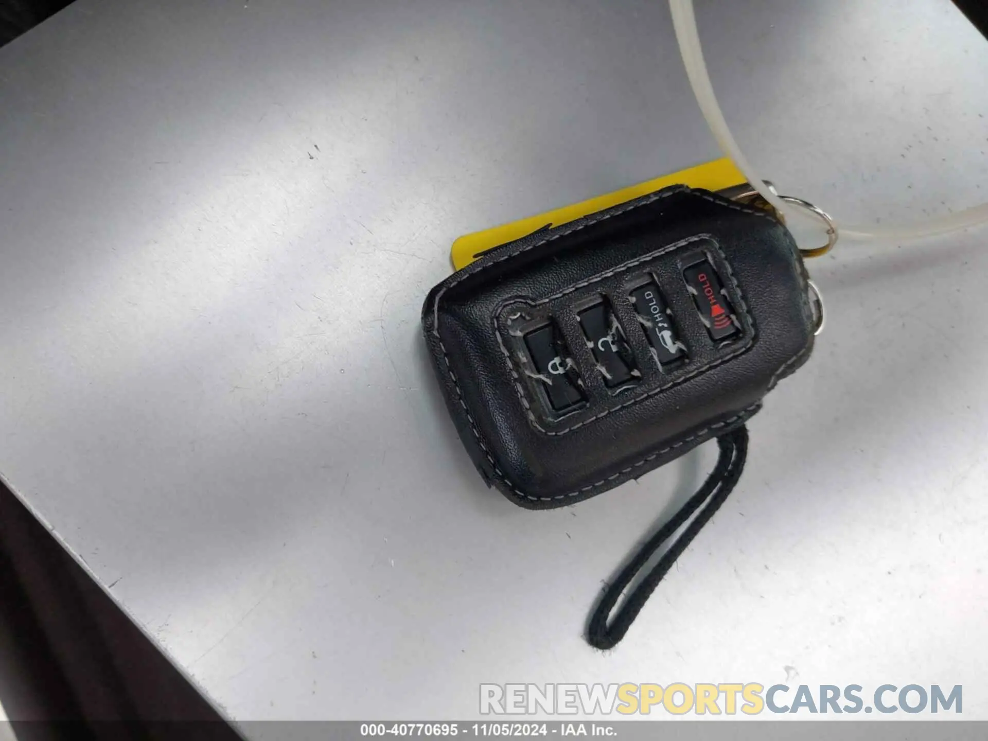11 Photograph of a damaged car JTJHZKEA3L2018391 LEXUS RX 350L 2020