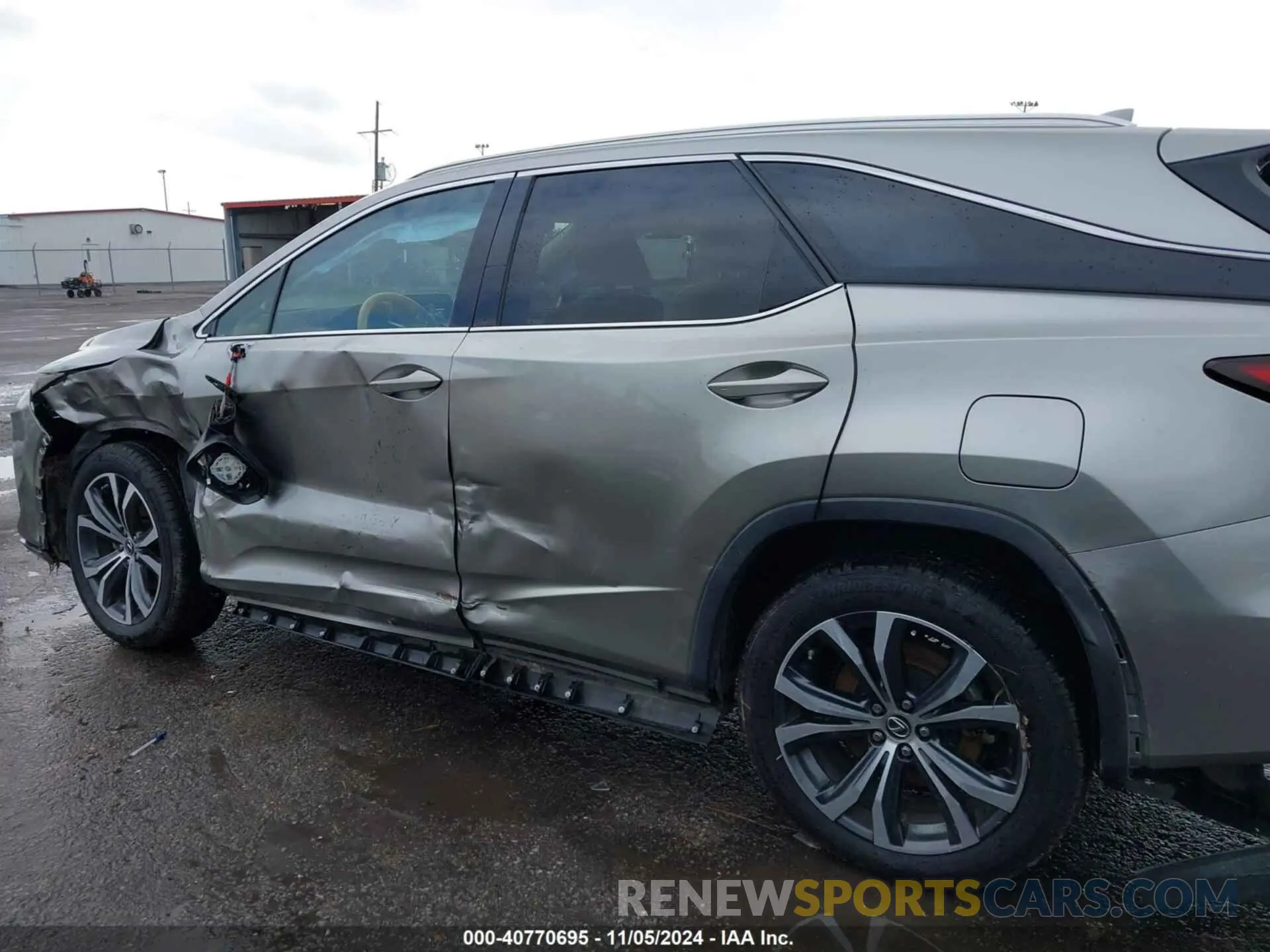 14 Photograph of a damaged car JTJHZKEA3L2018391 LEXUS RX 350L 2020