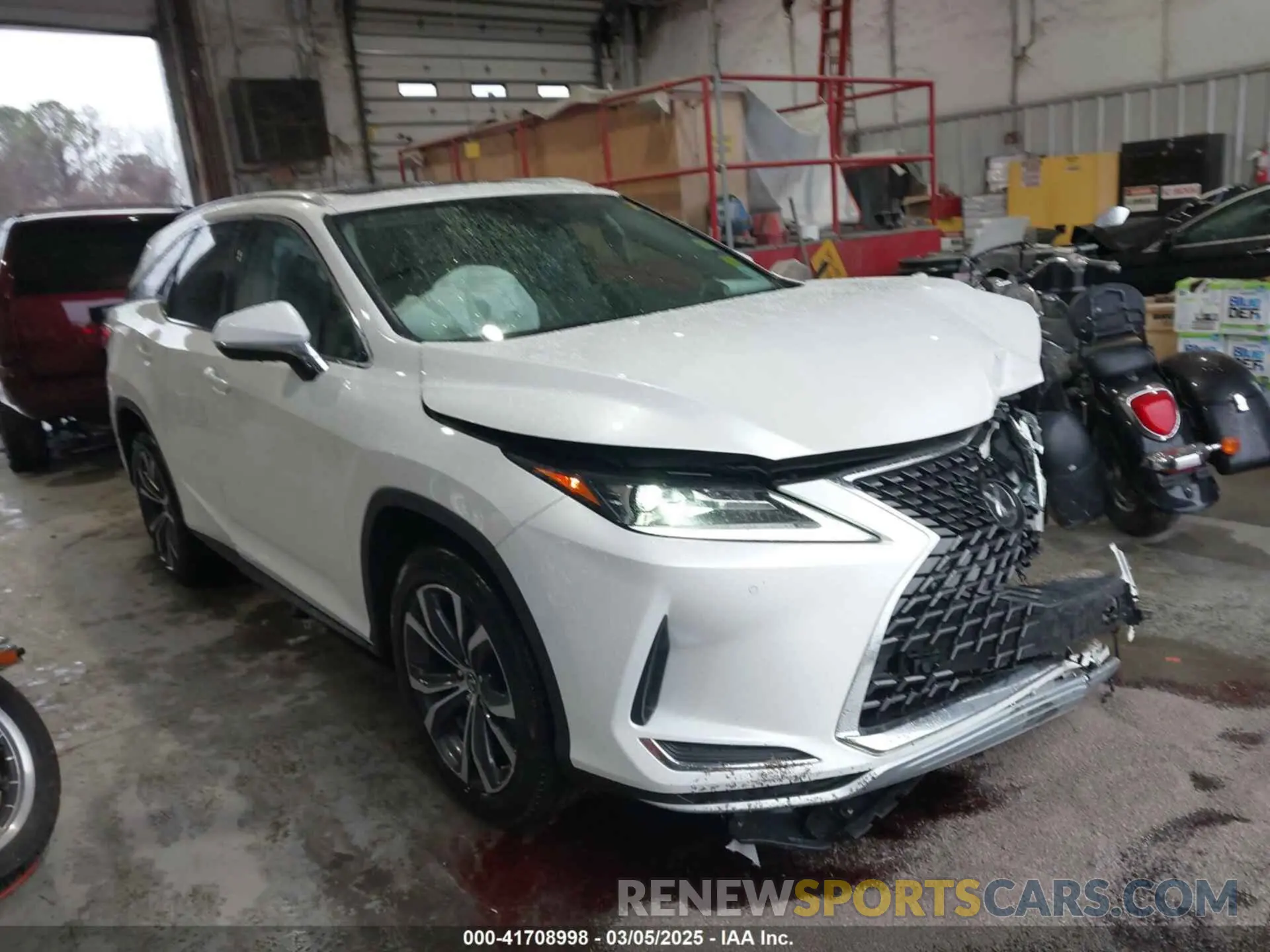 13 Photograph of a damaged car JTJHZKEA4L2016195 LEXUS RX 350L 2020