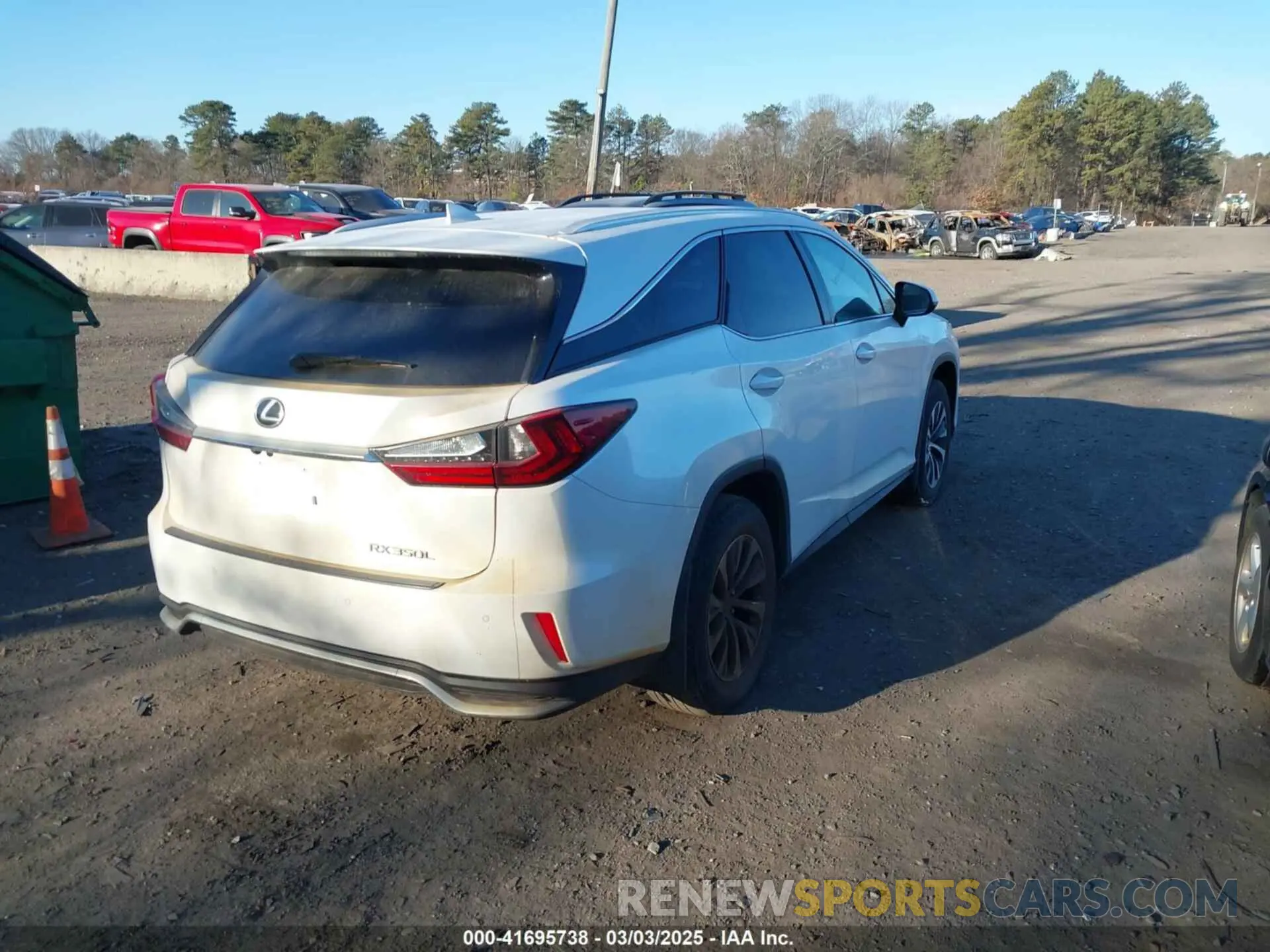 4 Фотография поврежденного автомобиля JTJHZKFA3L2026103 LEXUS RX 350L 2020