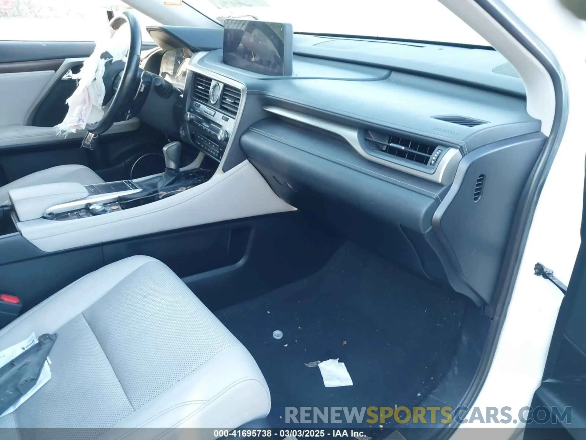 5 Фотография поврежденного автомобиля JTJHZKFA3L2026103 LEXUS RX 350L 2020