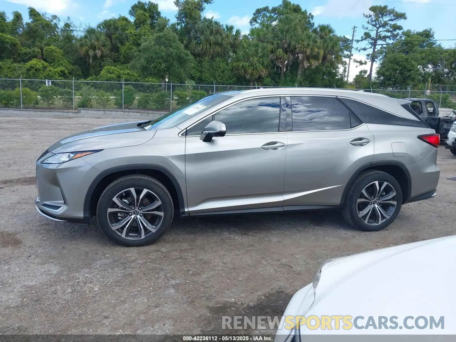 14 Фотография поврежденного автомобиля JTJHZKFA6L2026127 LEXUS RX 350L 2020