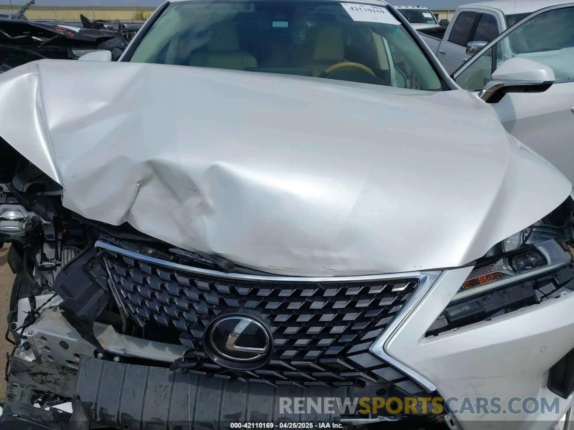 10 Photograph of a damaged car JTJHZKEA0N2023714 LEXUS RX 350L 2022