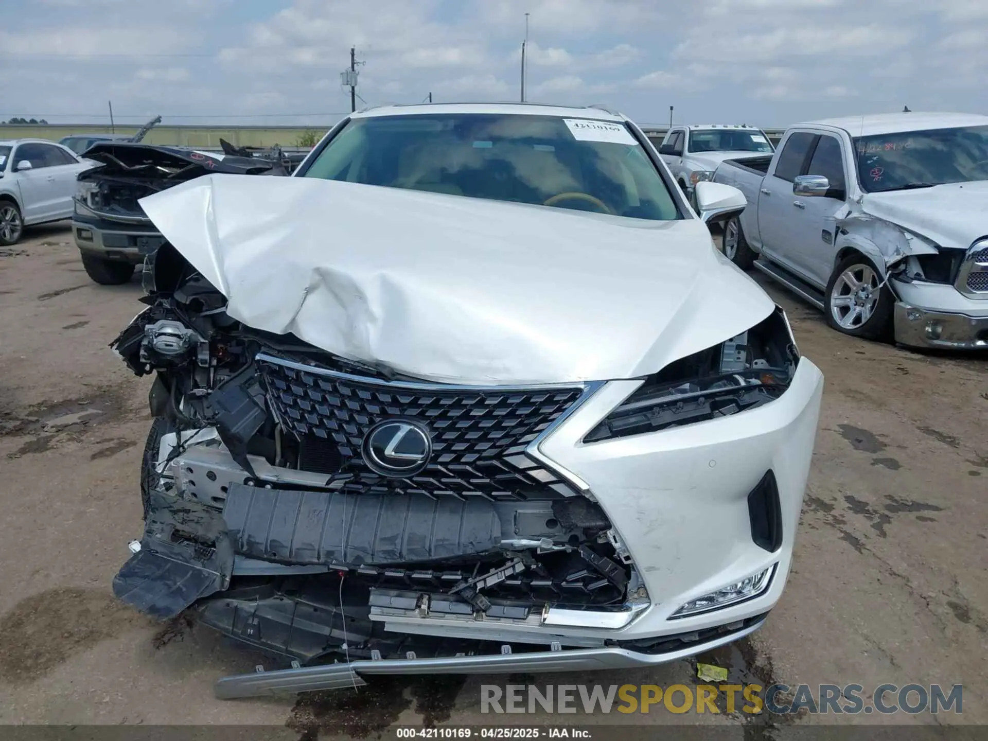 13 Photograph of a damaged car JTJHZKEA0N2023714 LEXUS RX 350L 2022