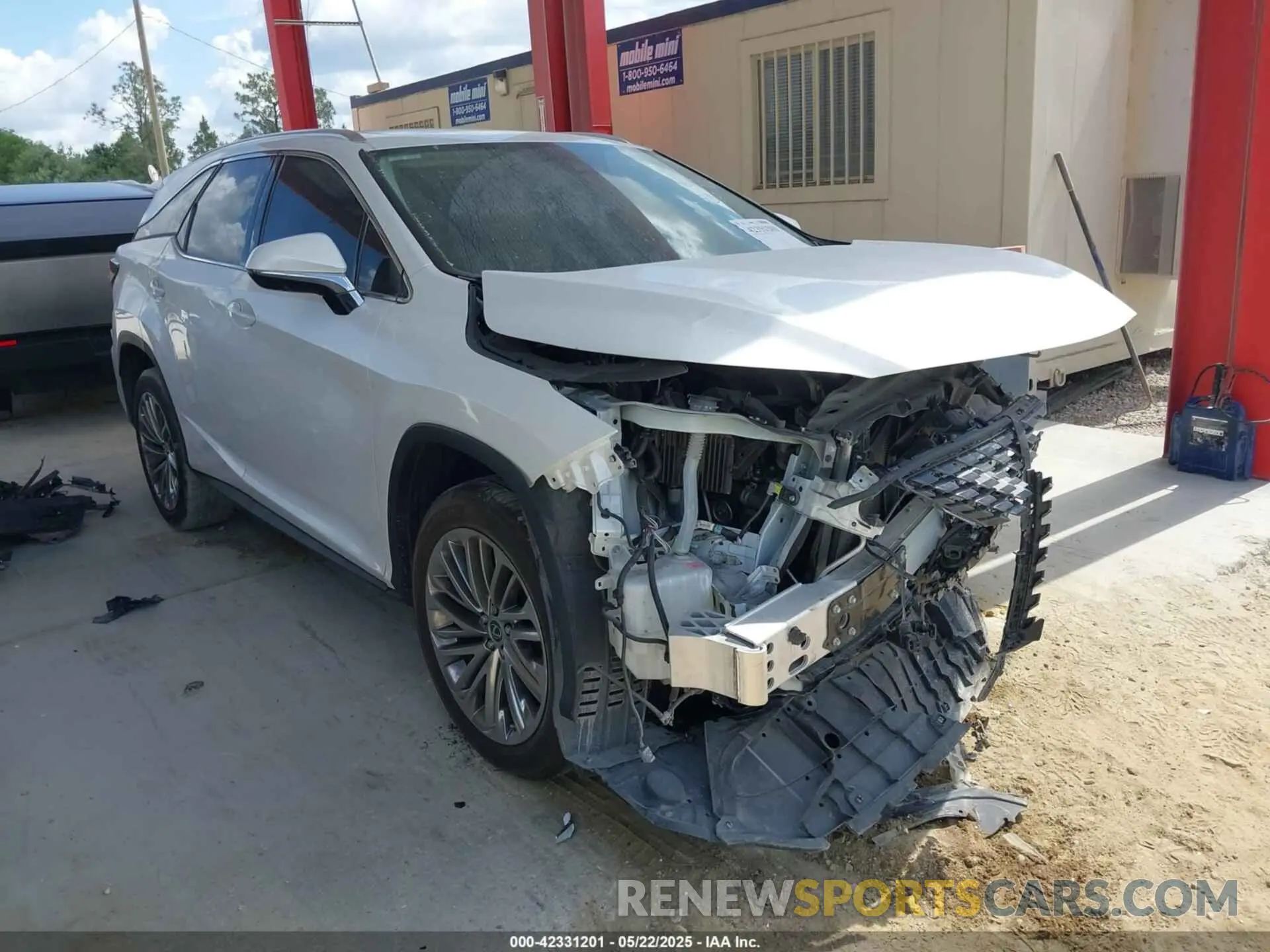 1 Фотография поврежденного автомобиля JTJJZKEA8N2026796 LEXUS RX 350L 2022