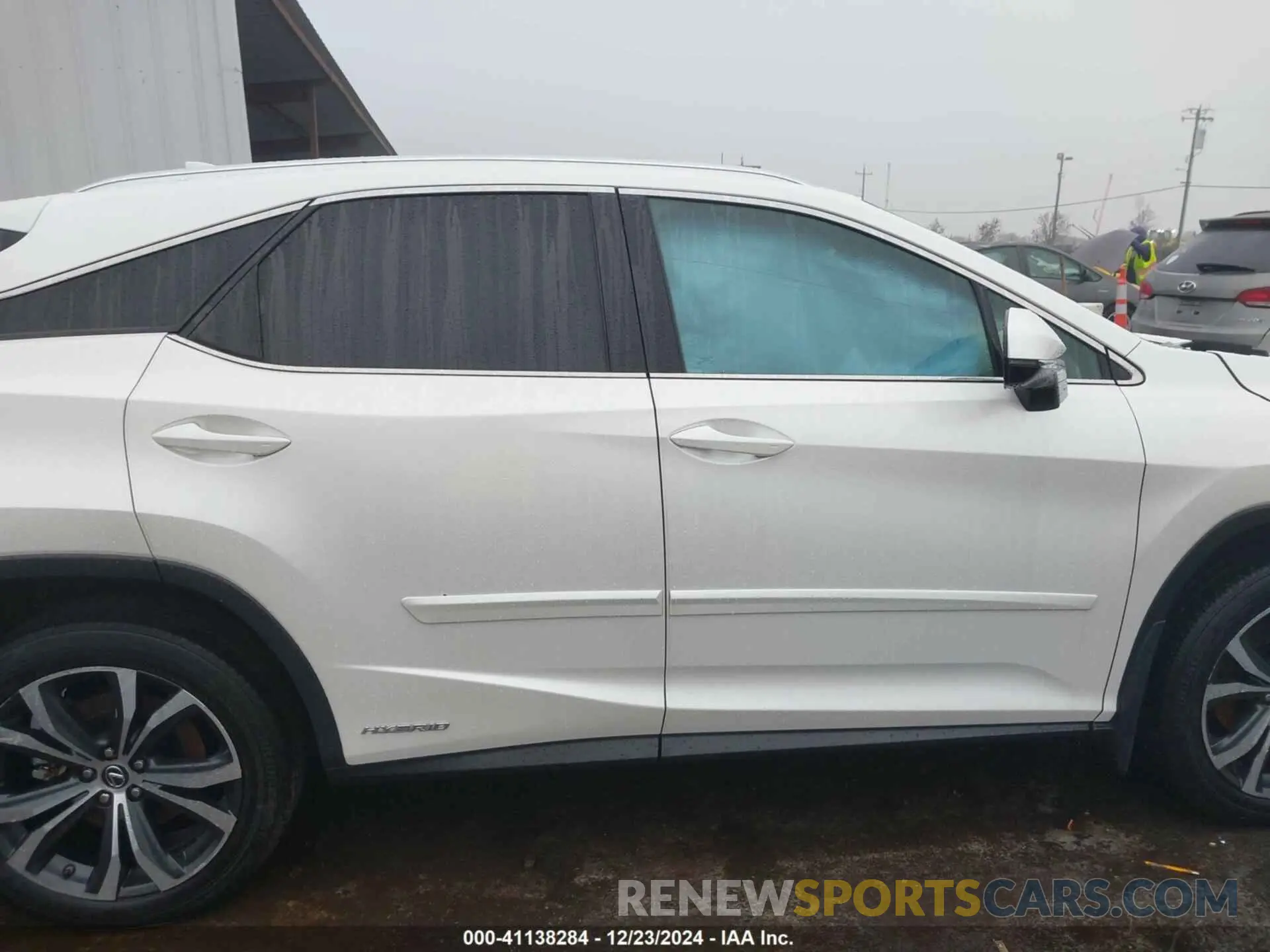 14 Фотография поврежденного автомобиля 2T2BGMCA0KC034640 LEXUS RX 450H 2019