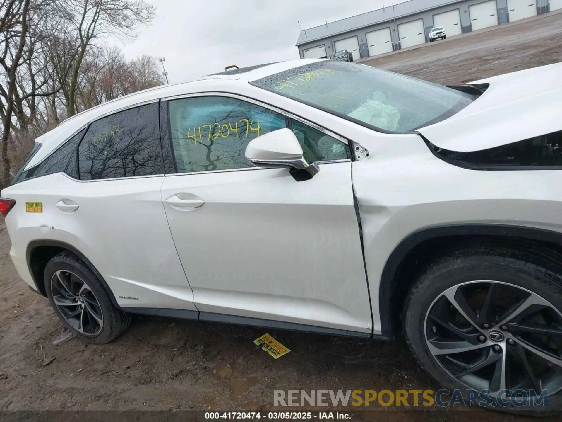 13 Photograph of a damaged car 2T2BGMCA1KC037143 LEXUS RX 450H 2019