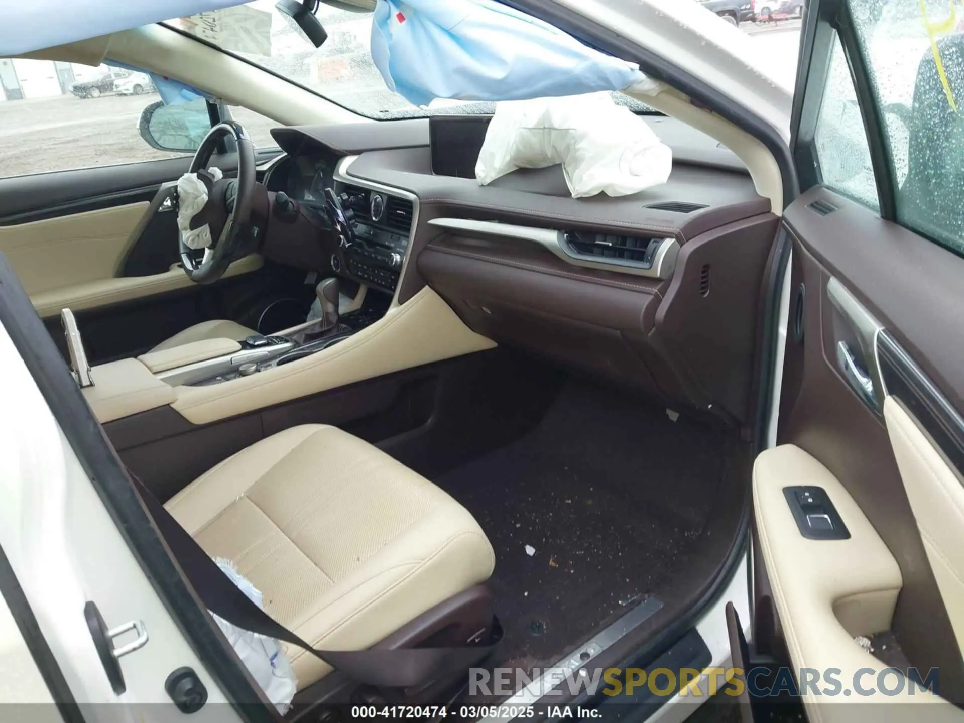 5 Photograph of a damaged car 2T2BGMCA1KC037143 LEXUS RX 450H 2019