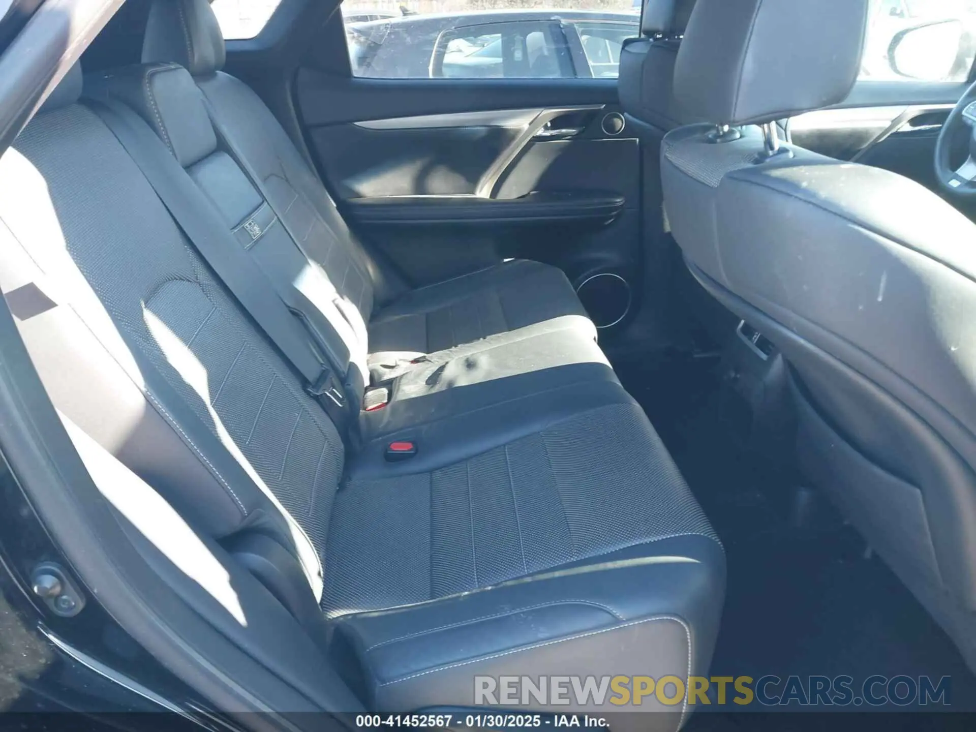 8 Фотография поврежденного автомобиля 2T2BGMCAXKC042566 LEXUS RX 450H 2019