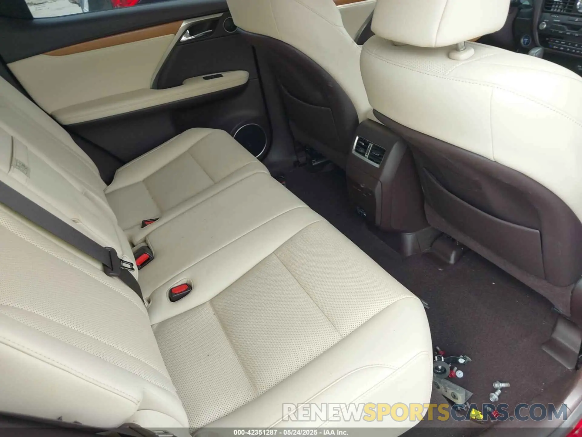 8 Photograph of a damaged car 2T2HGMDA8LC056606 LEXUS RX 450H 2020